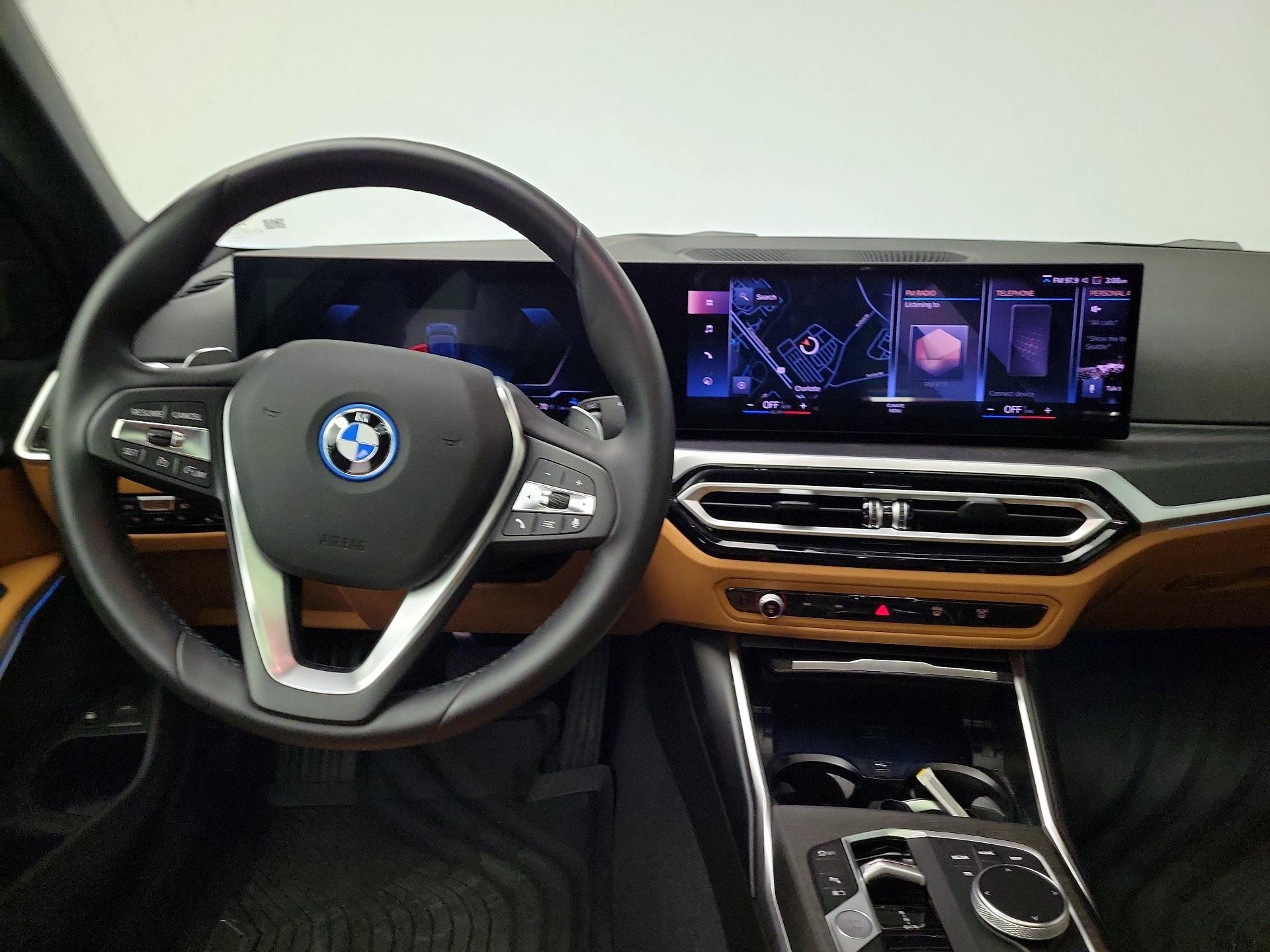 Thumbnail: 2023 BMW 3 Series - 10