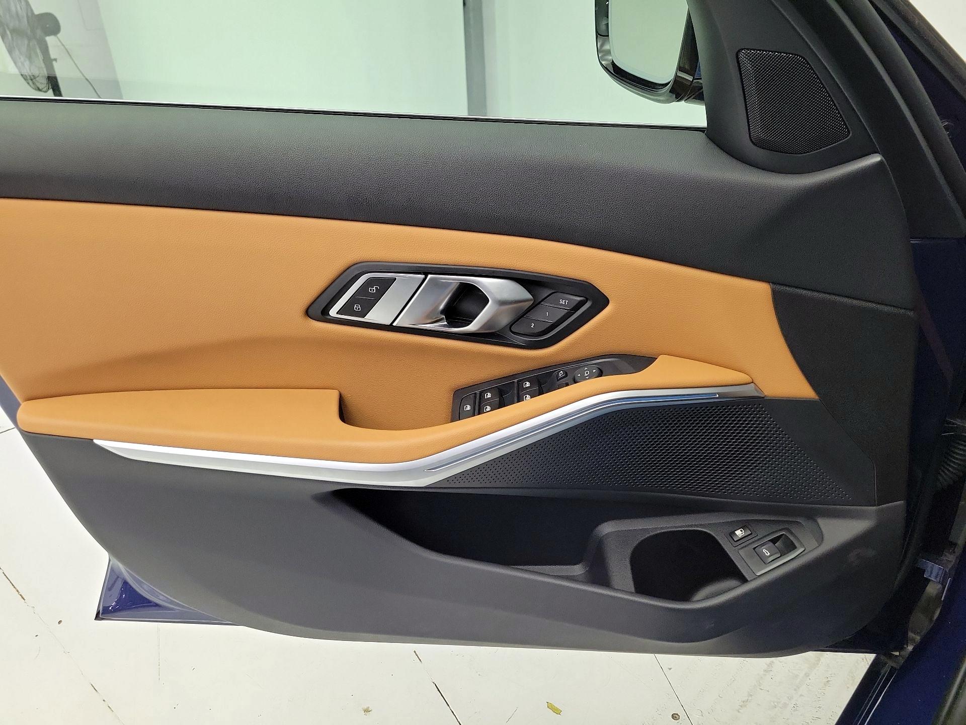 Thumbnail: 2023 BMW 3 Series - 12