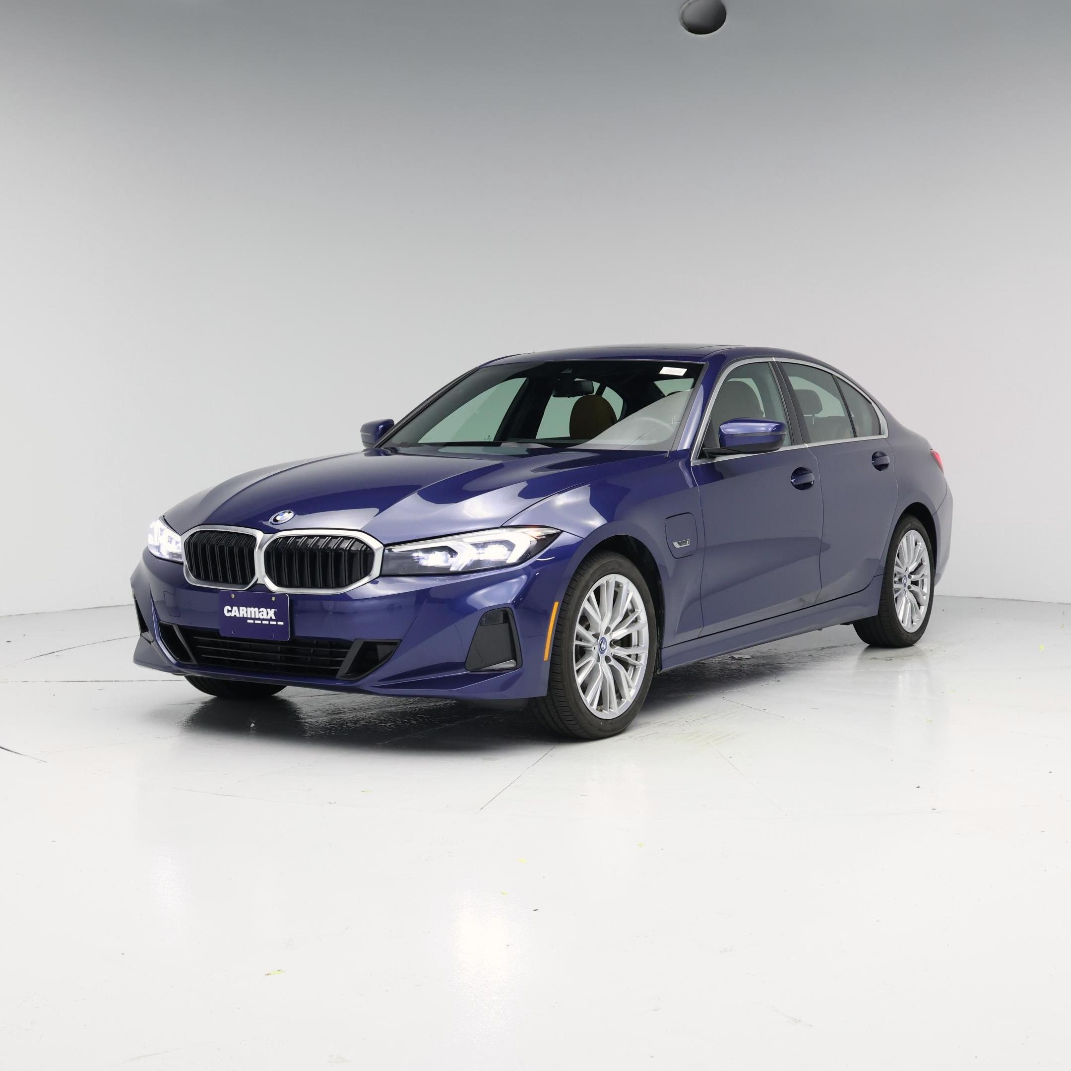 Thumbnail: 2023 BMW 3 Series - 4
