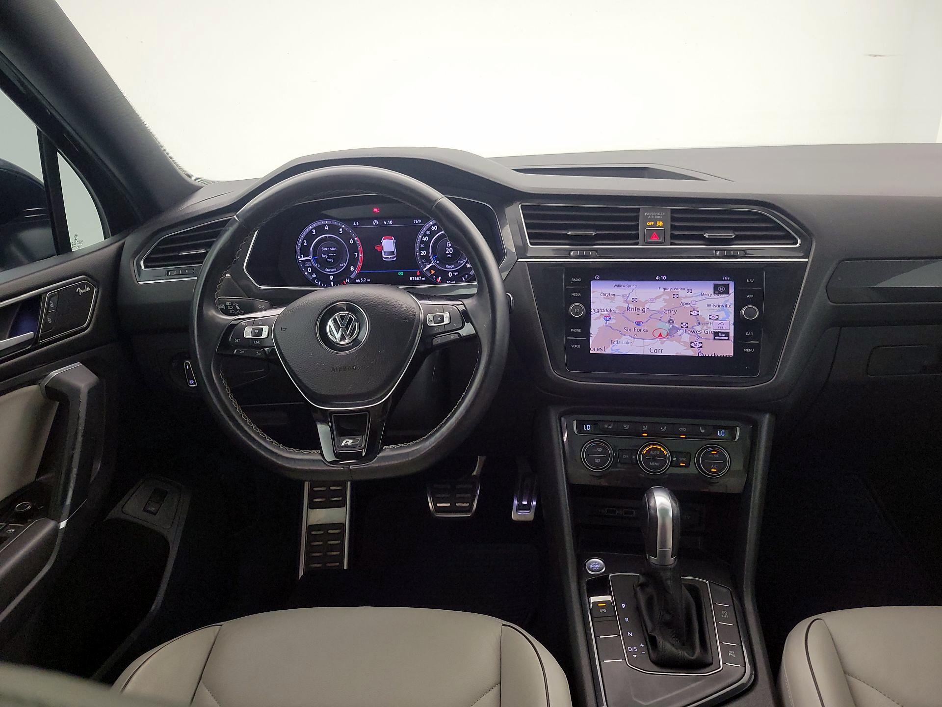 Thumbnail: 2018 Volkswagen Tiguan - 10