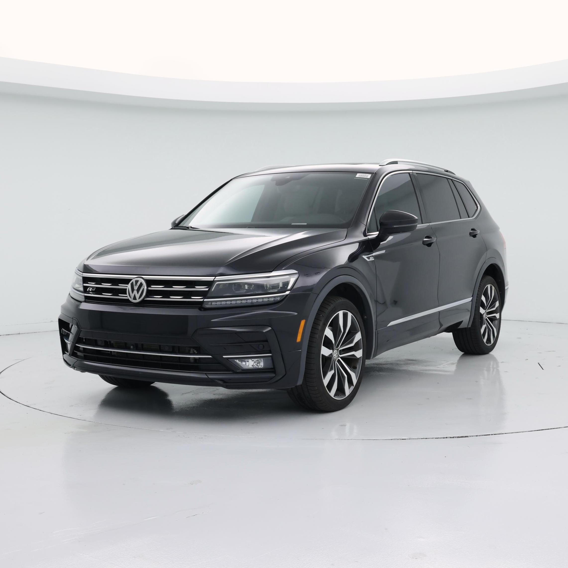 Thumbnail: 2018 Volkswagen Tiguan - 4