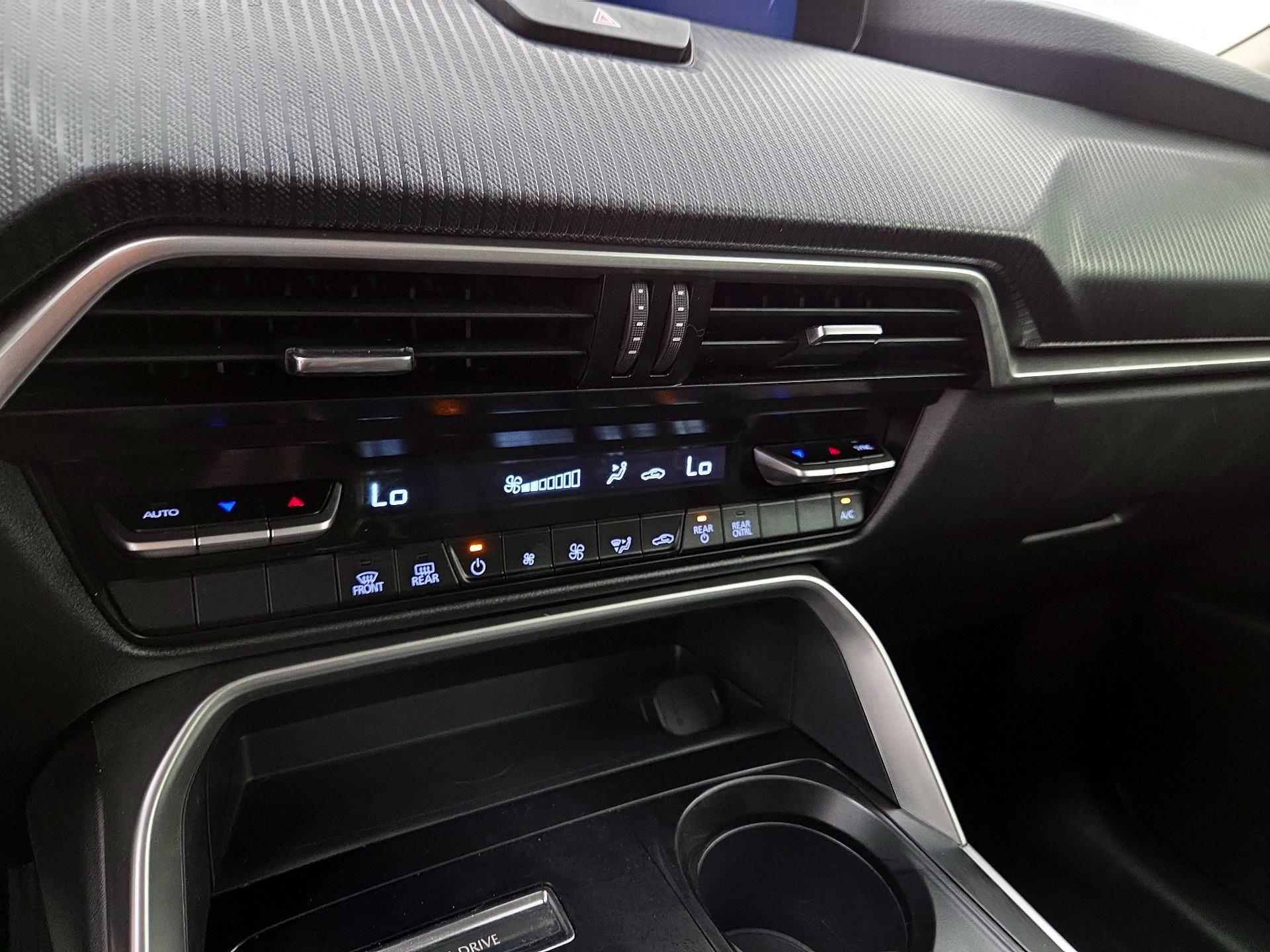 Thumbnail: 2025 Mazda CX-90 - 17