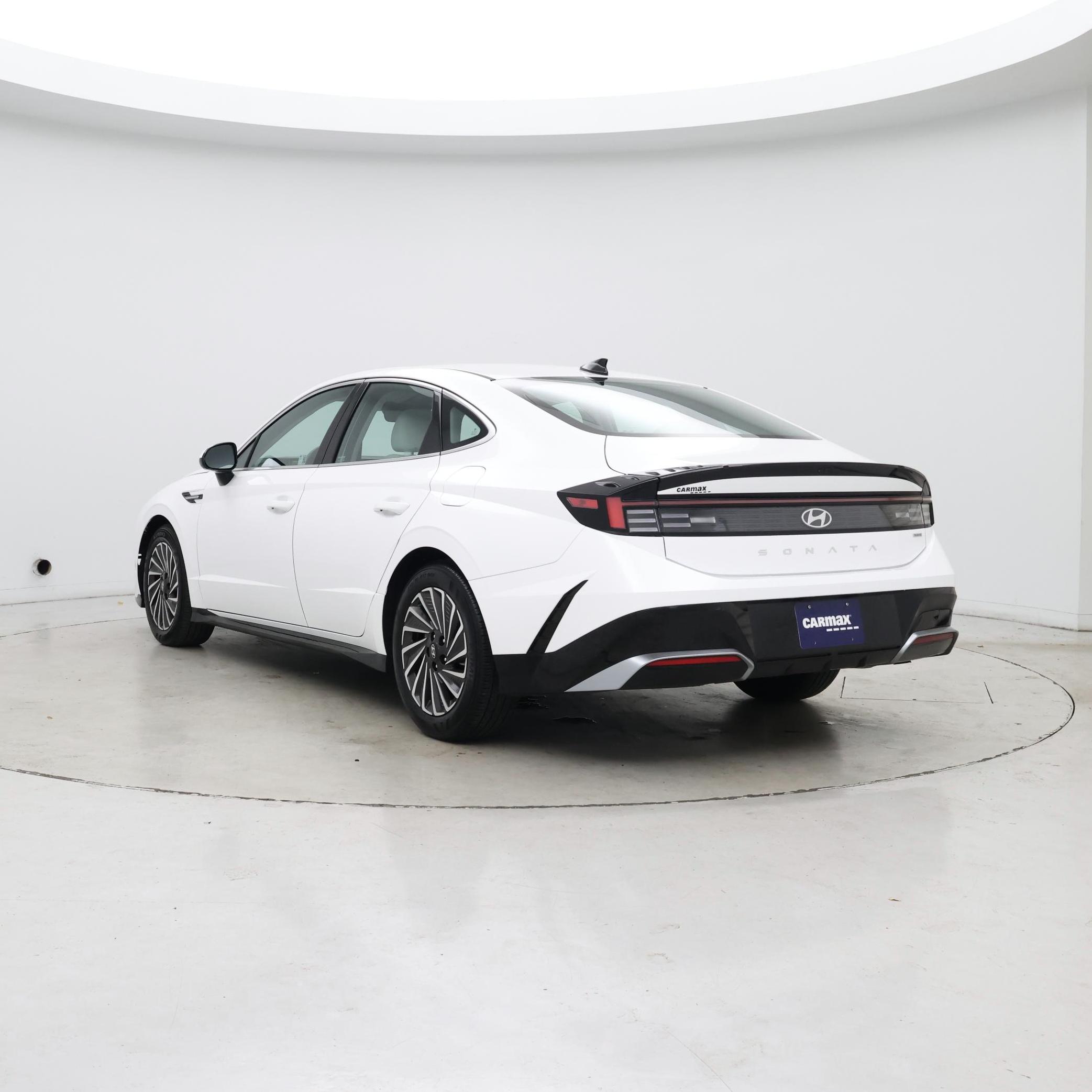 Thumbnail: 2025 Hyundai Sonata - 2