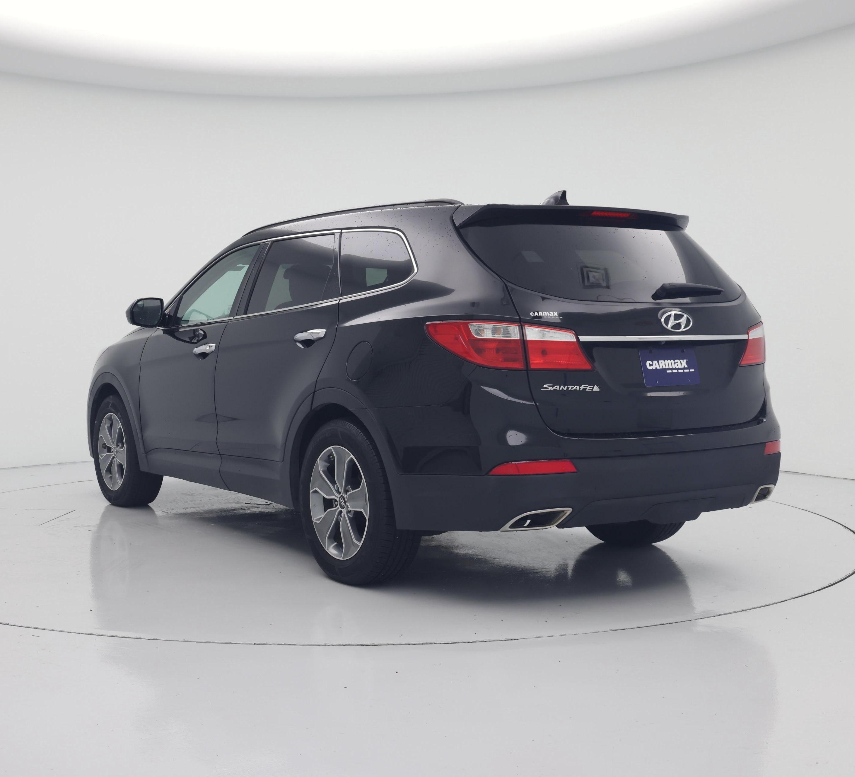 Thumbnail: 2016 Hyundai Santa Fe - 2