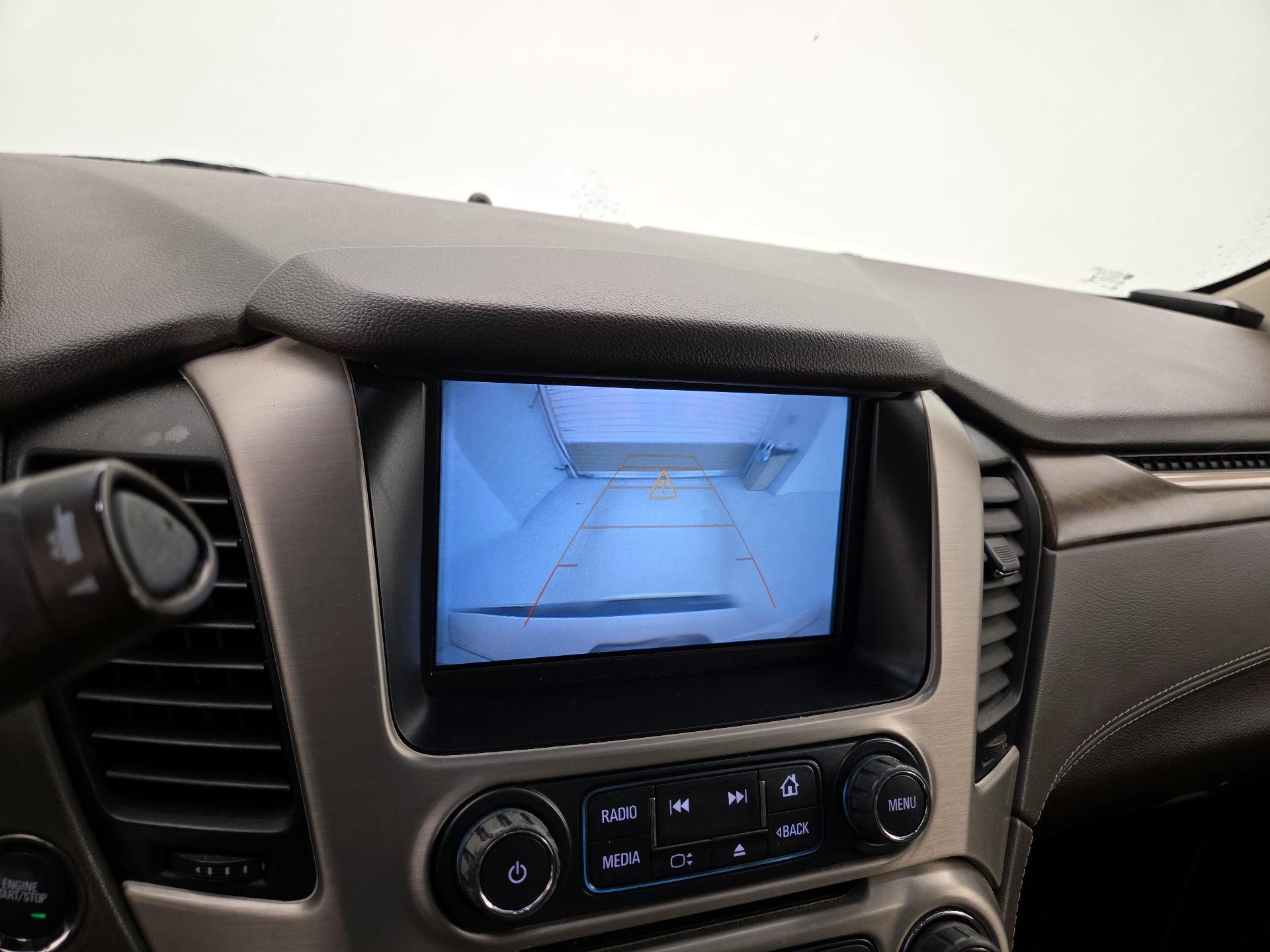 Thumbnail: 2018 GMC Yukon XL - 14