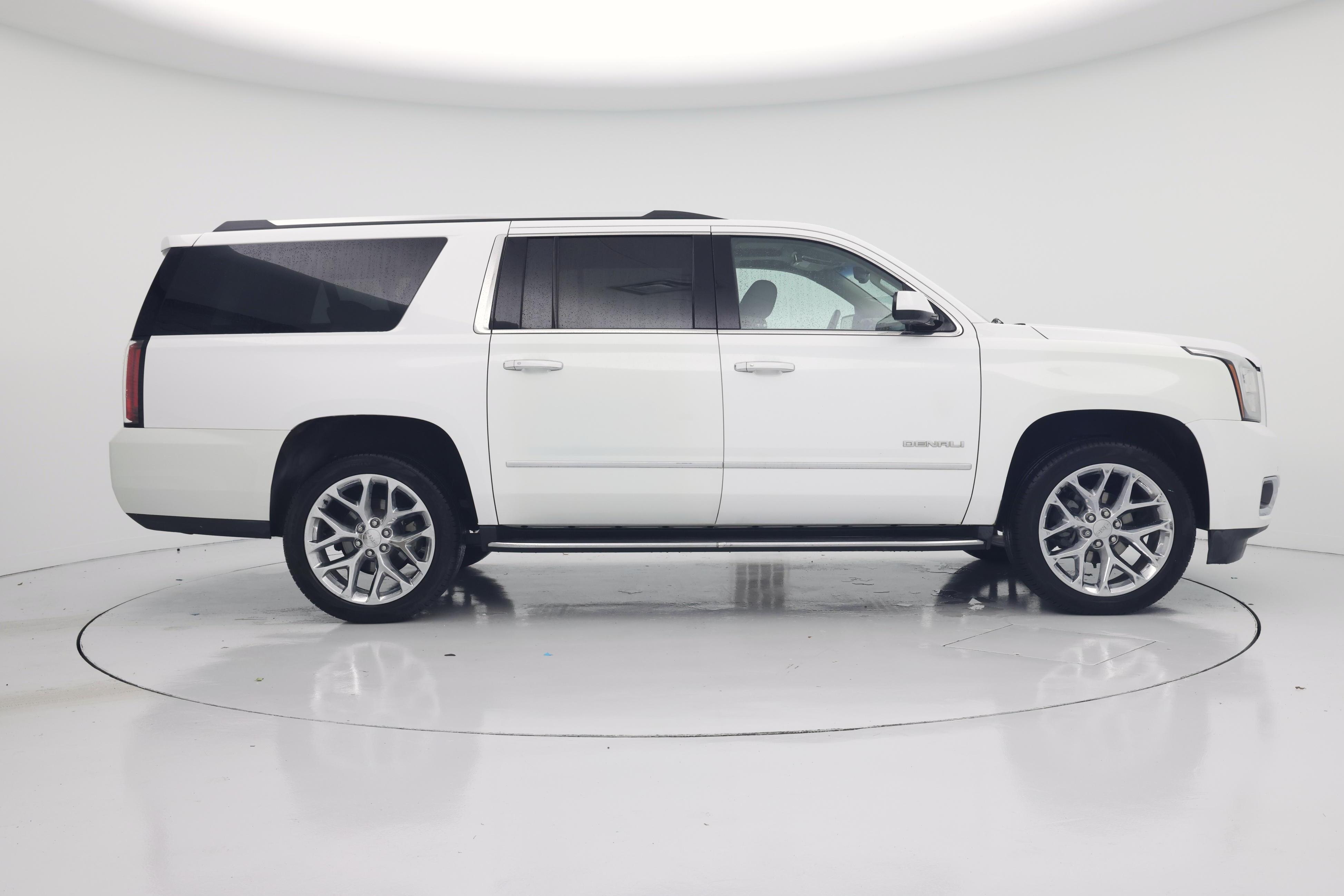 Thumbnail: 2018 GMC Yukon XL - 7