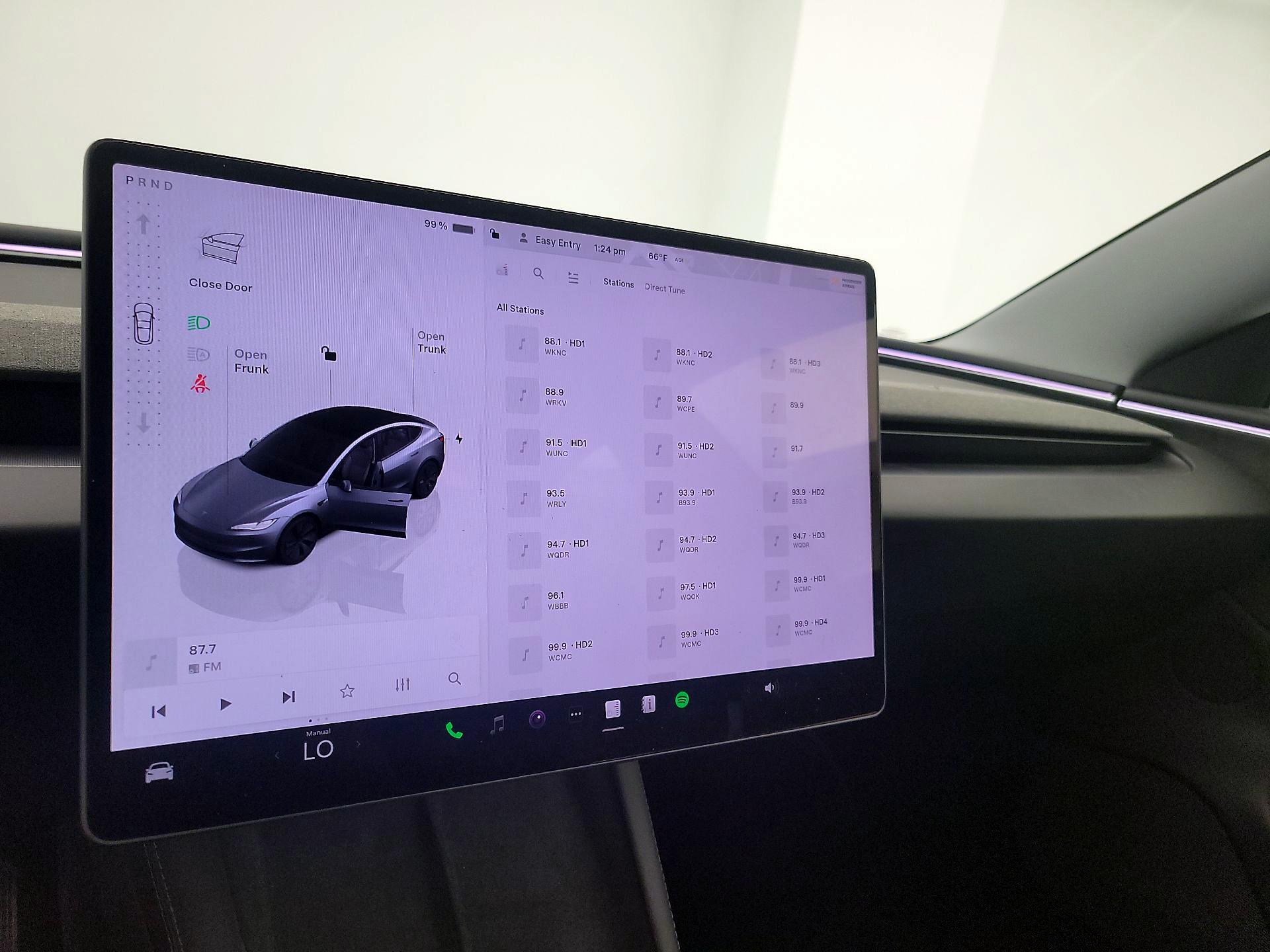 Thumbnail: 2025 Tesla Model 3 - 15