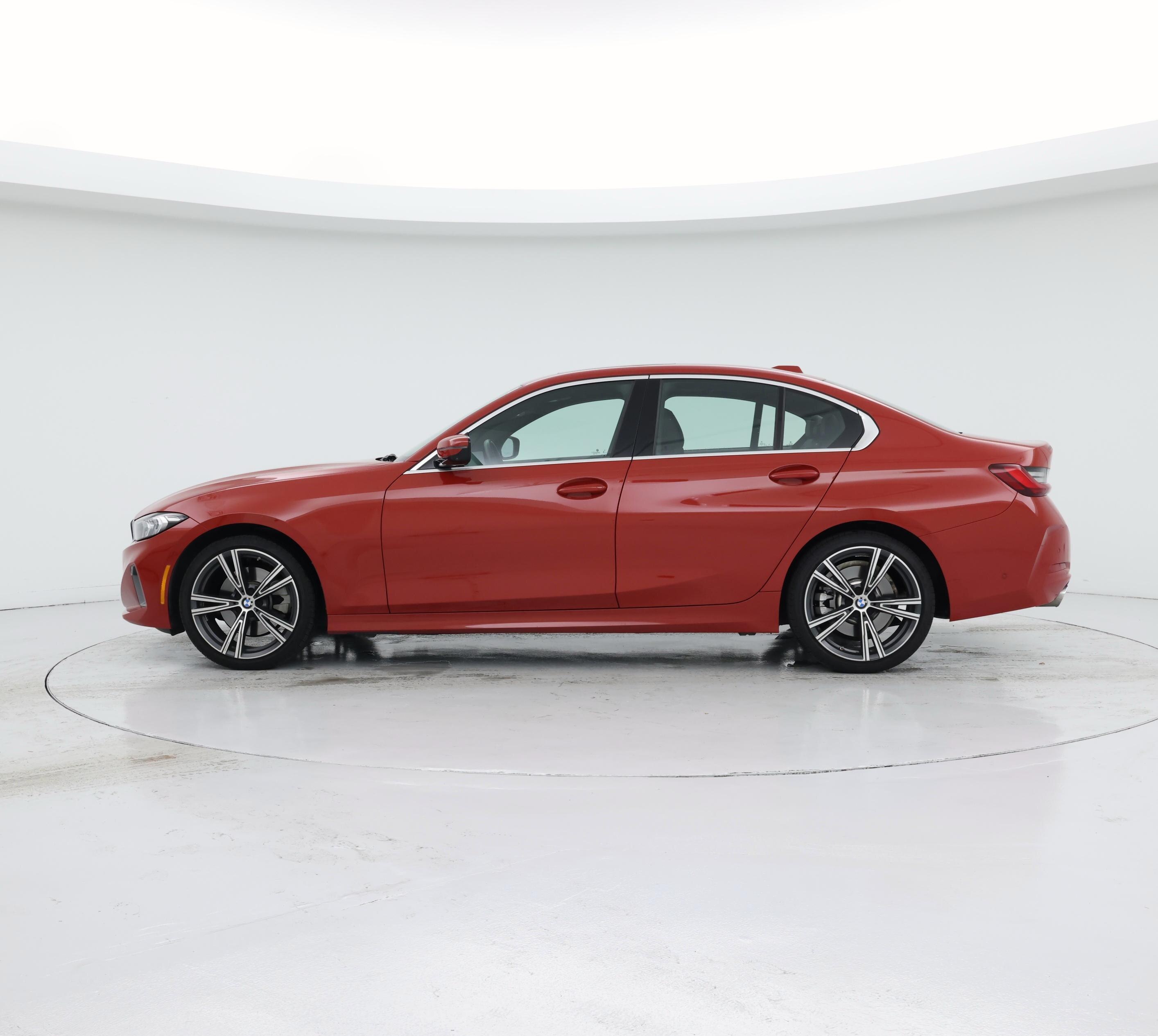 Thumbnail: 2024 BMW 3 Series - 3