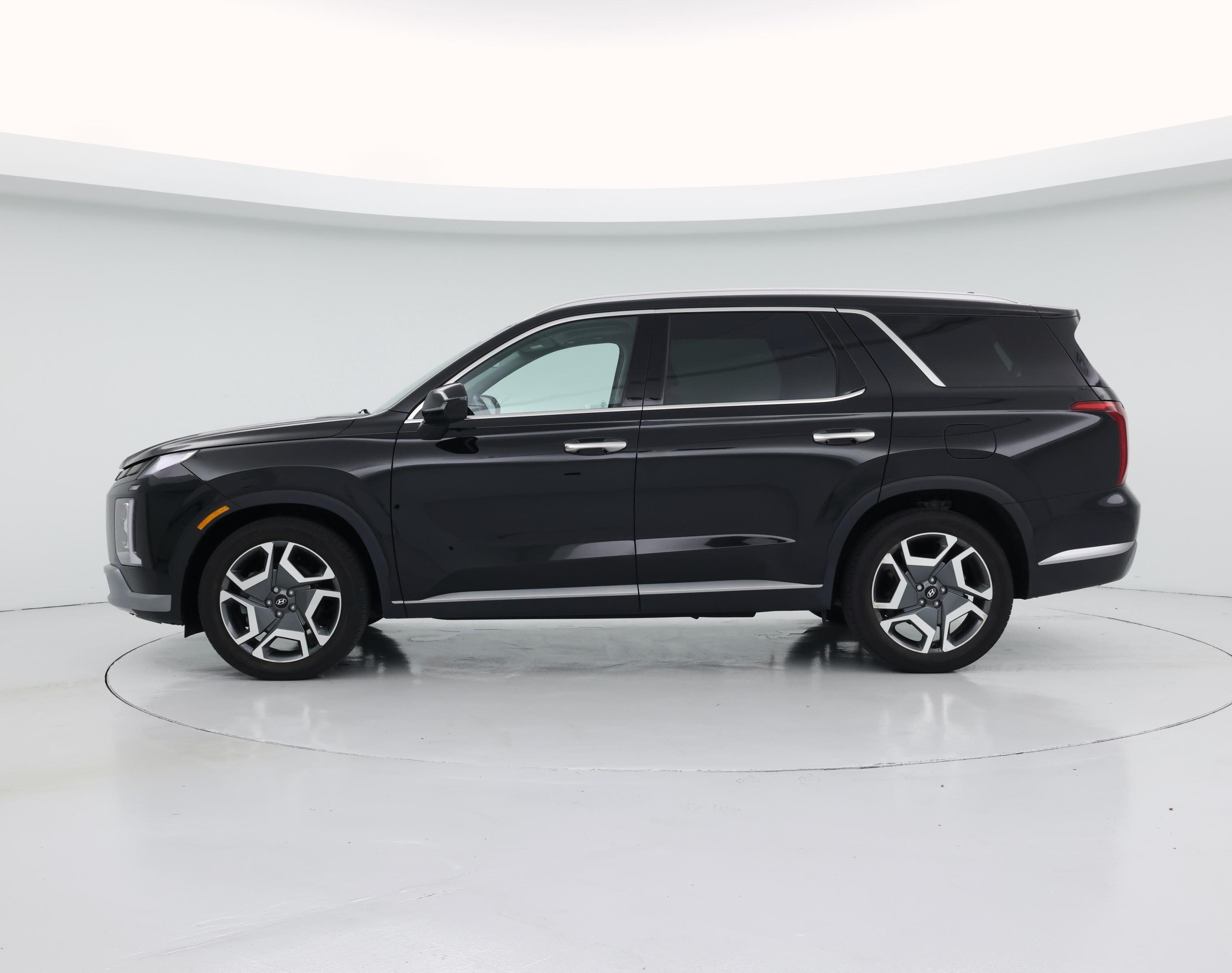Thumbnail: 2024 Hyundai Palisade - 3