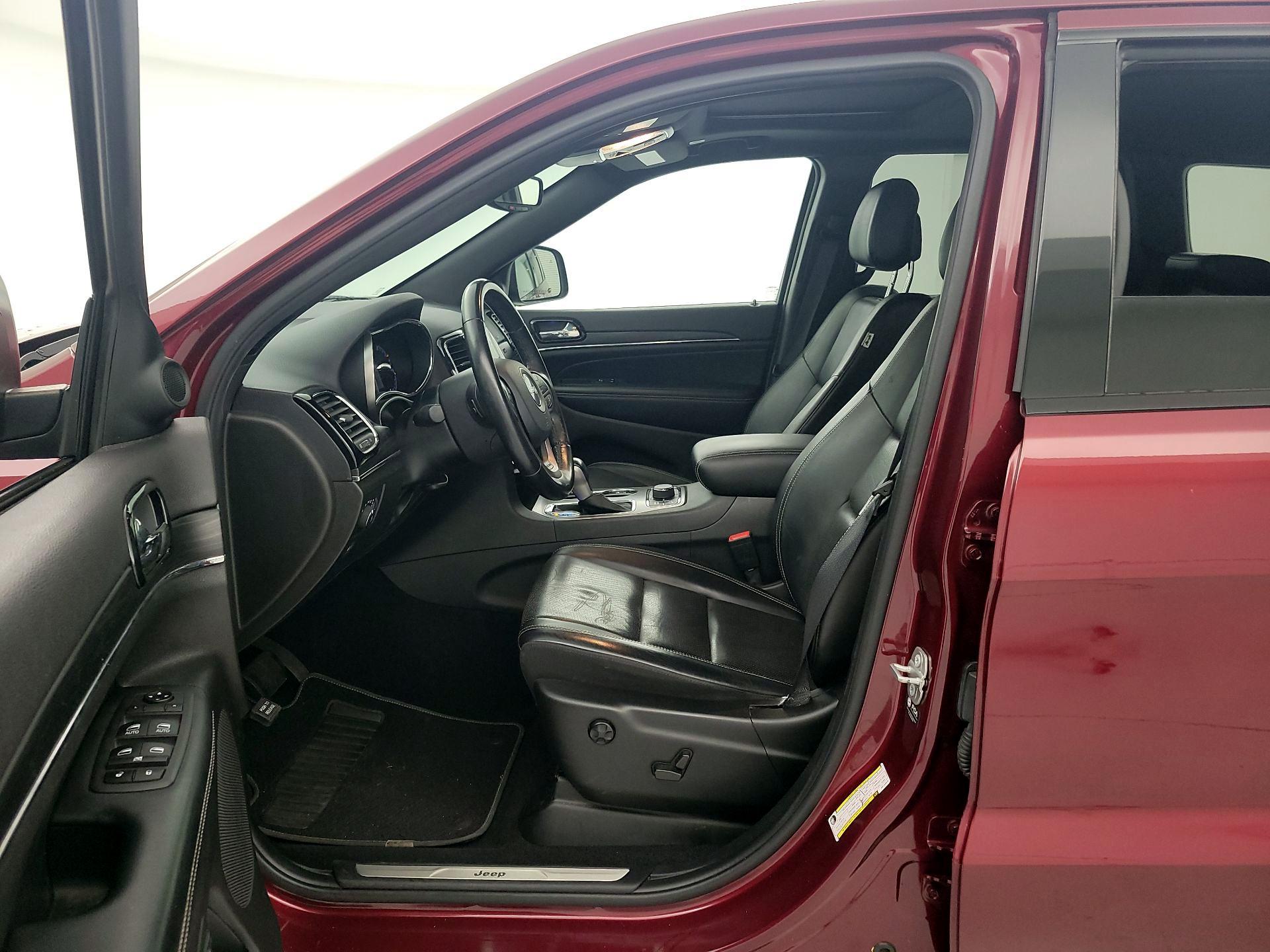 Thumbnail: 2021 Jeep Grand Cherokee - 11
