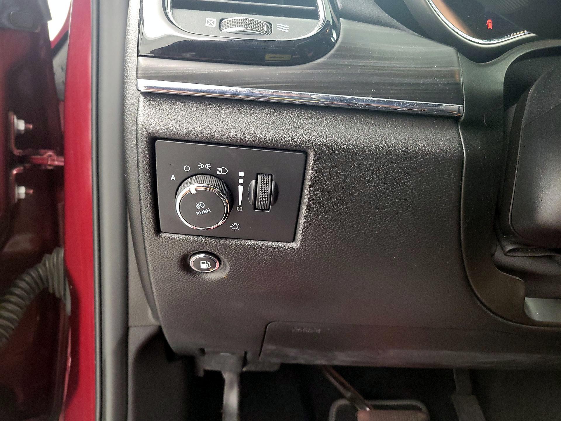 Thumbnail: 2021 Jeep Grand Cherokee - 13