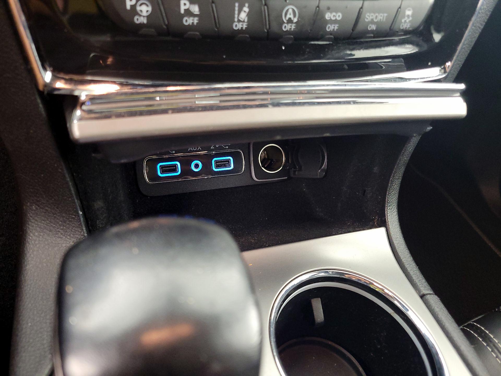 Thumbnail: 2021 Jeep Grand Cherokee - 19