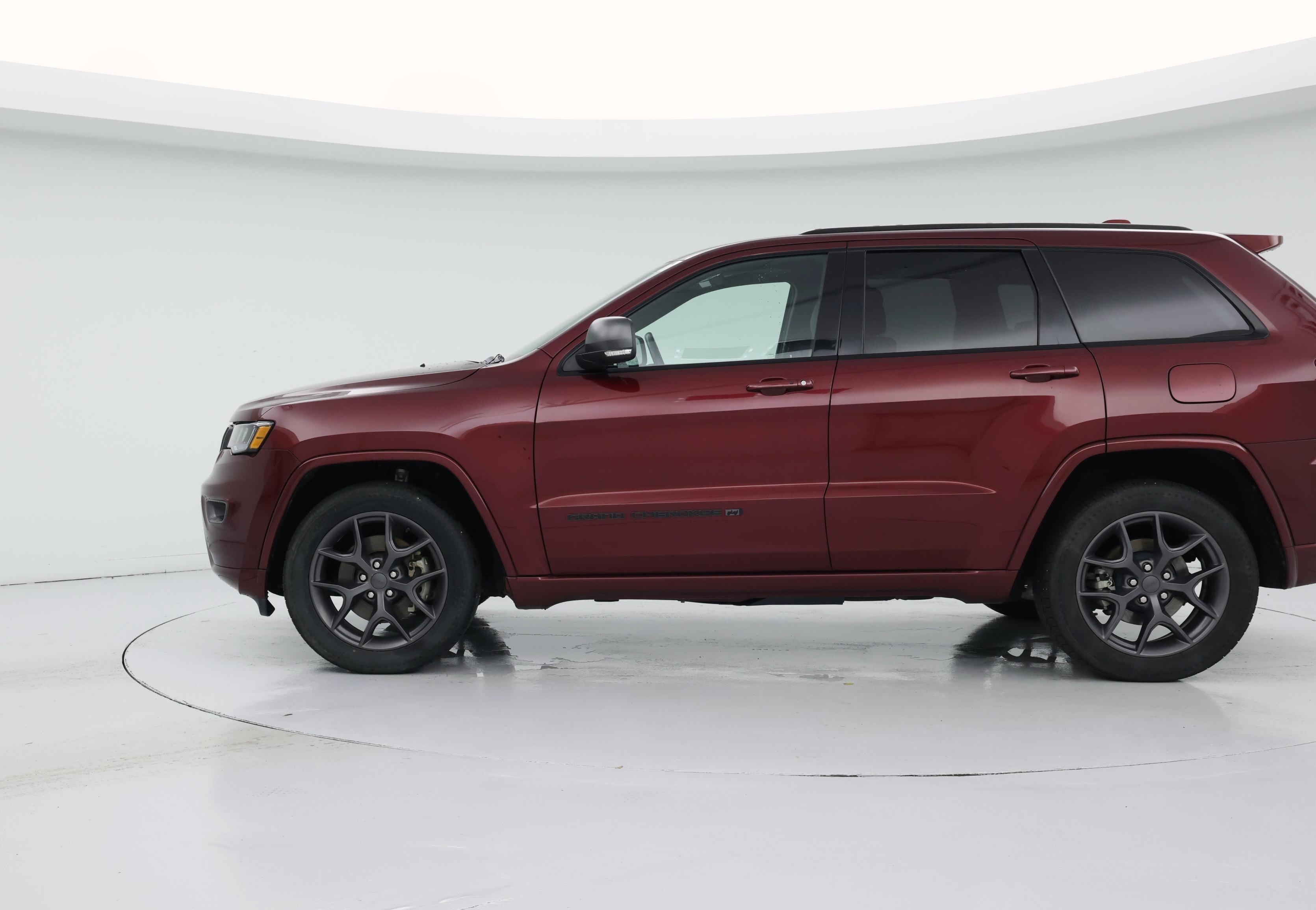 Thumbnail: 2021 Jeep Grand Cherokee - 3