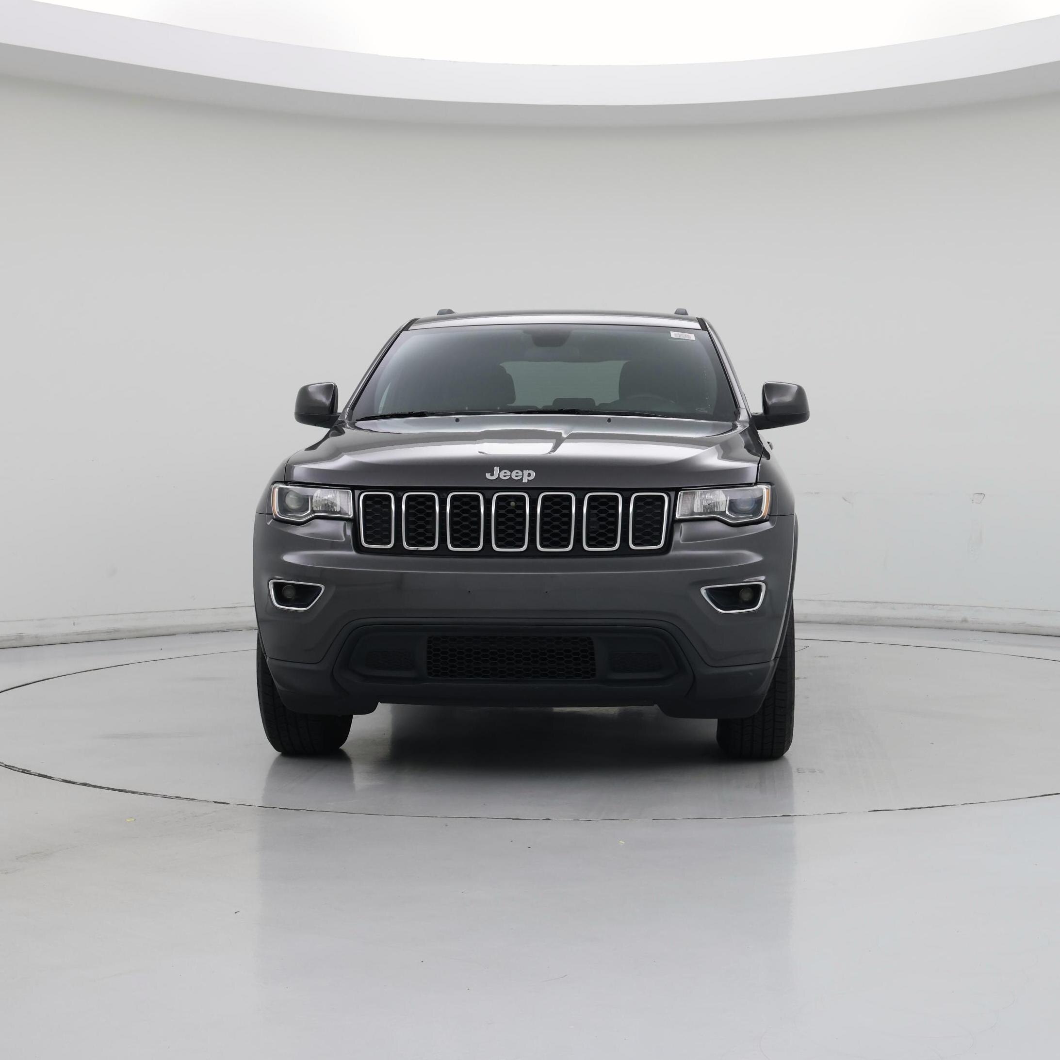 Thumbnail: 2018 Jeep Grand Cherokee - 5