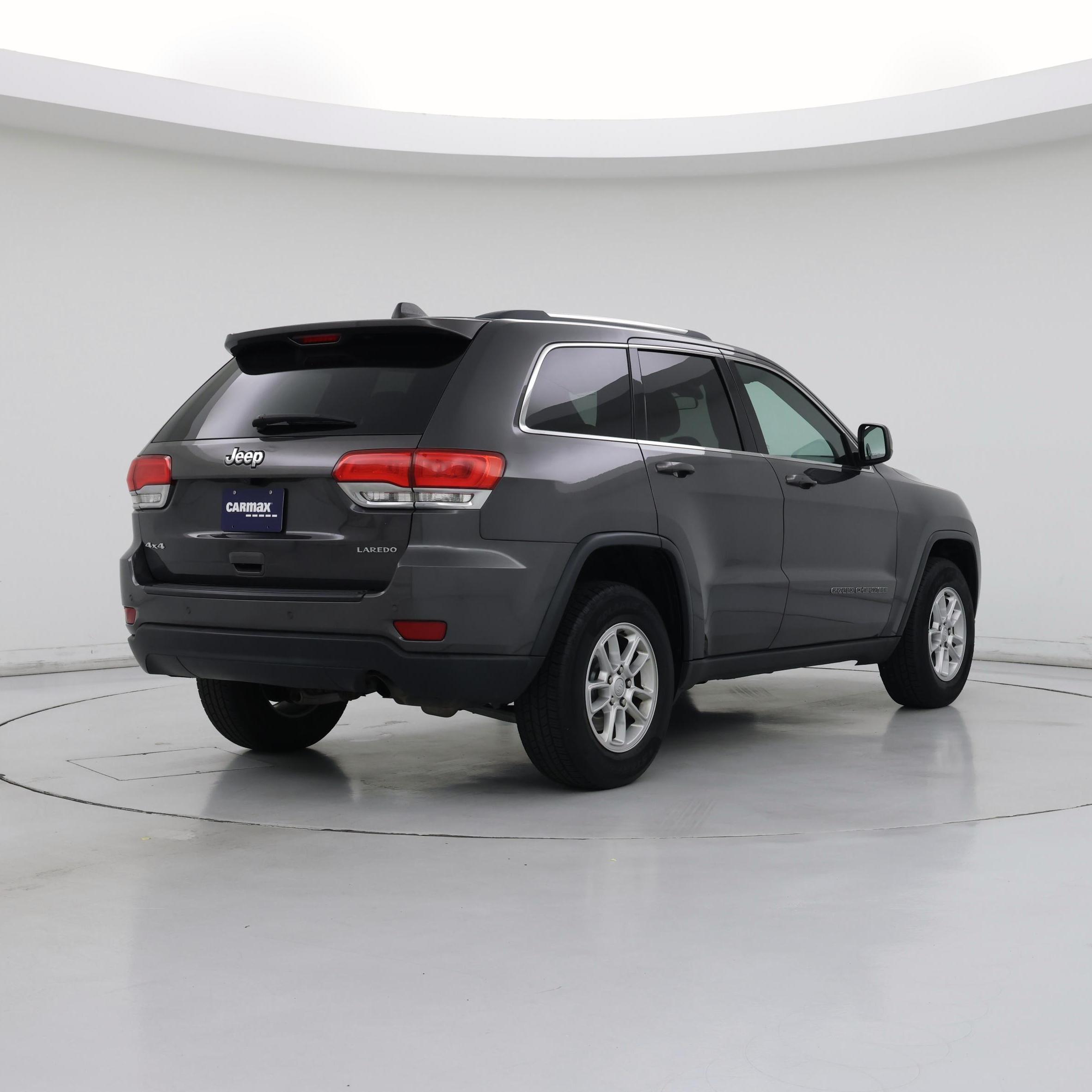 Thumbnail: 2018 Jeep Grand Cherokee - 8