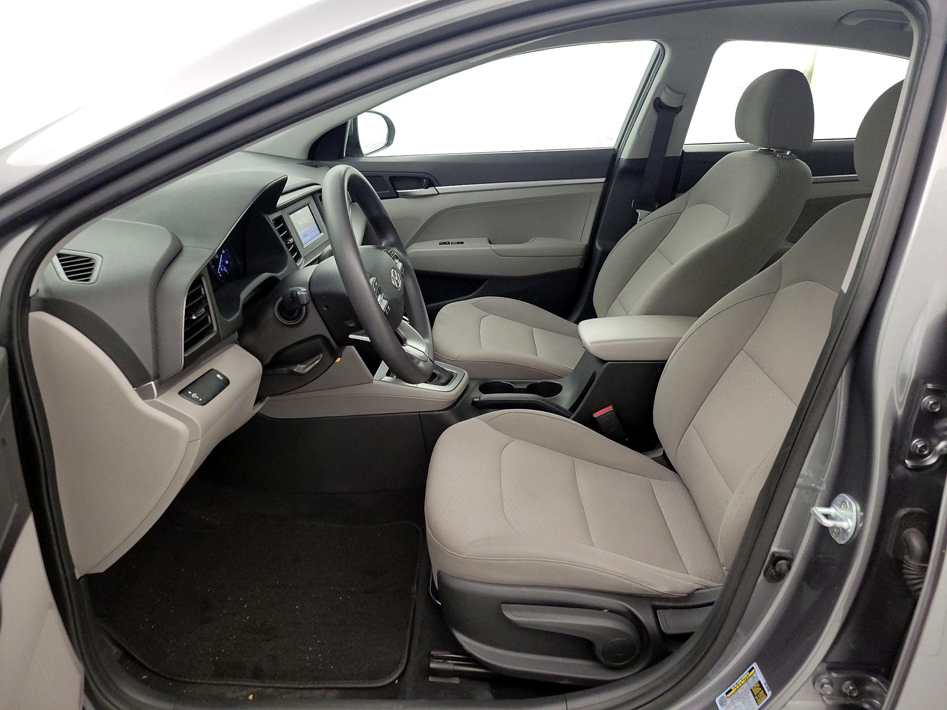 Thumbnail: 2019 Hyundai Elantra - 11