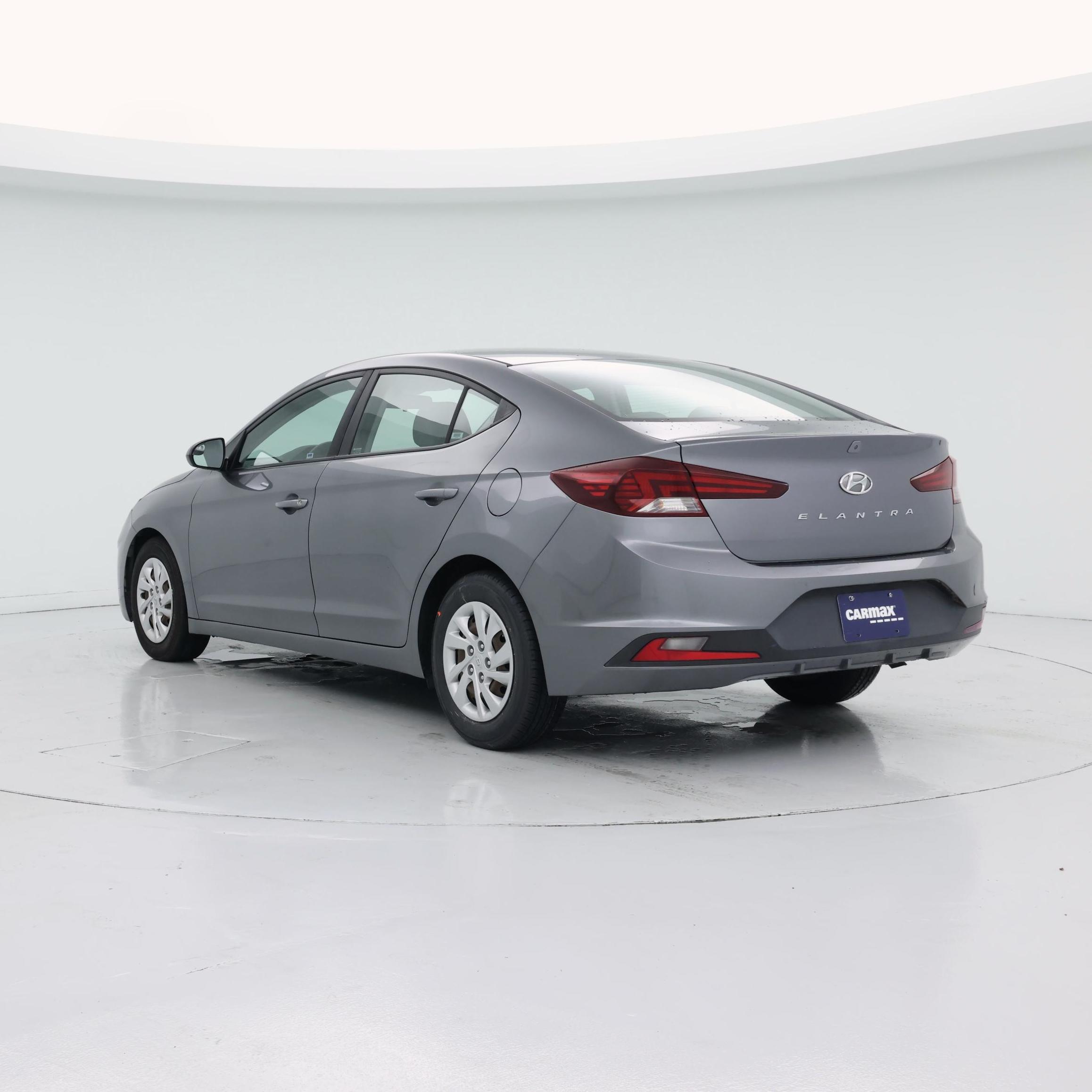 Thumbnail: 2019 Hyundai Elantra - 2