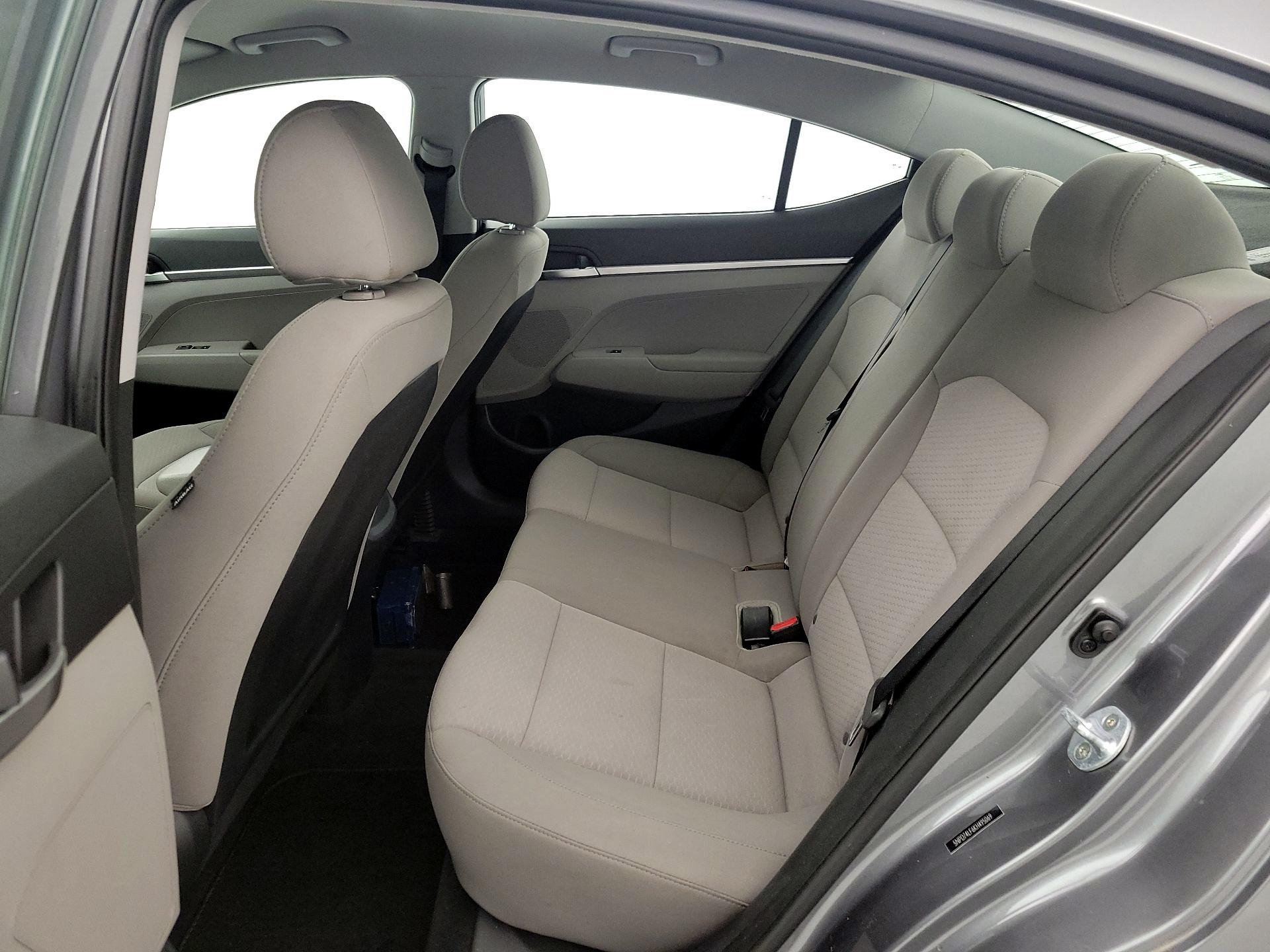 Thumbnail: 2019 Hyundai Elantra - 19