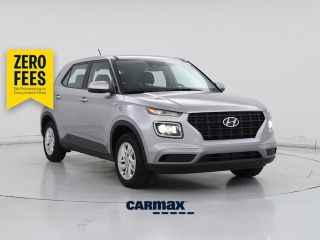 Silver 2026 Hyundai Venue SE FWD SUV / Crossover Front-Wheel Drive Automatic