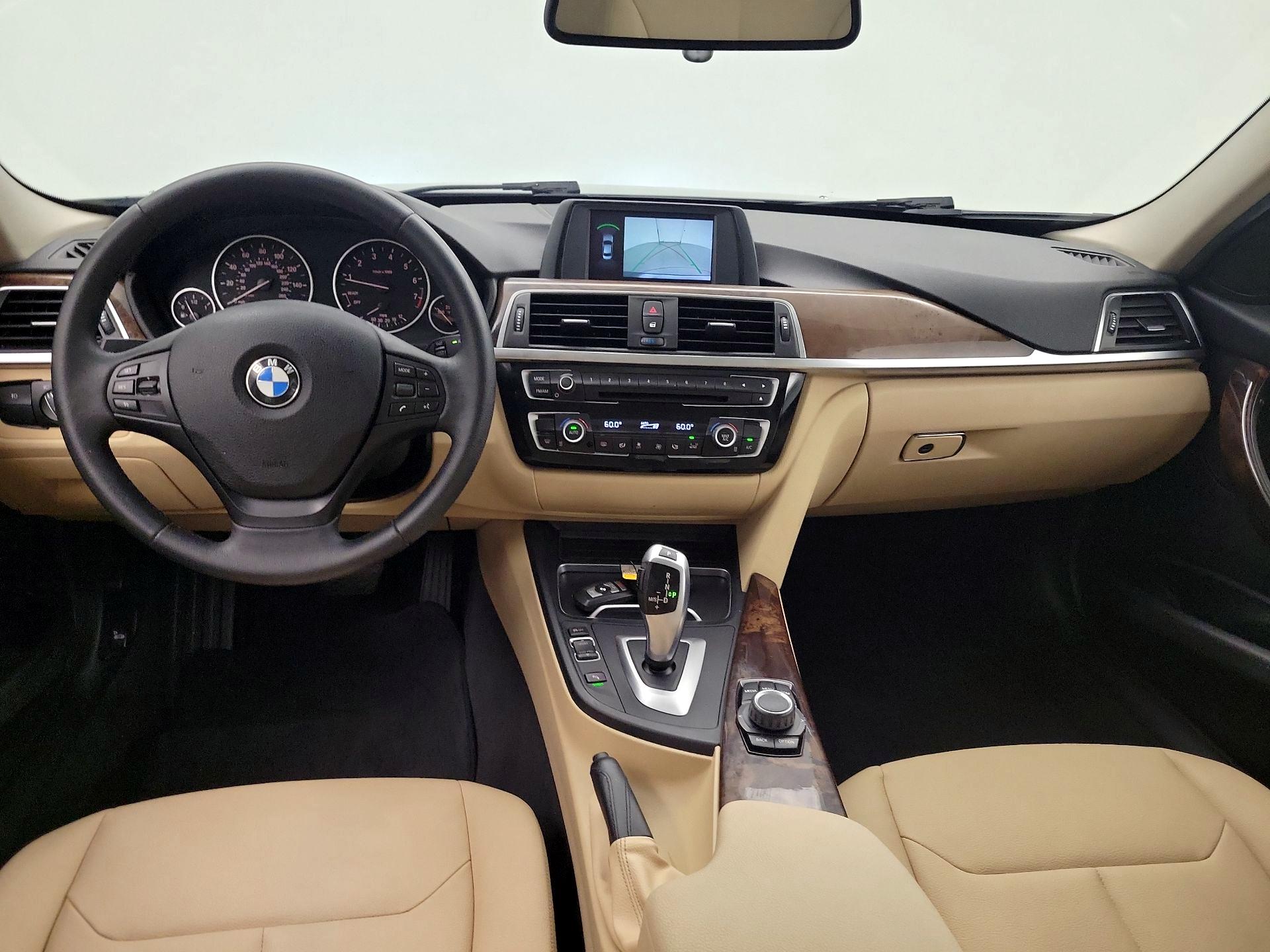 Thumbnail: 2018 BMW 3 Series - 9
