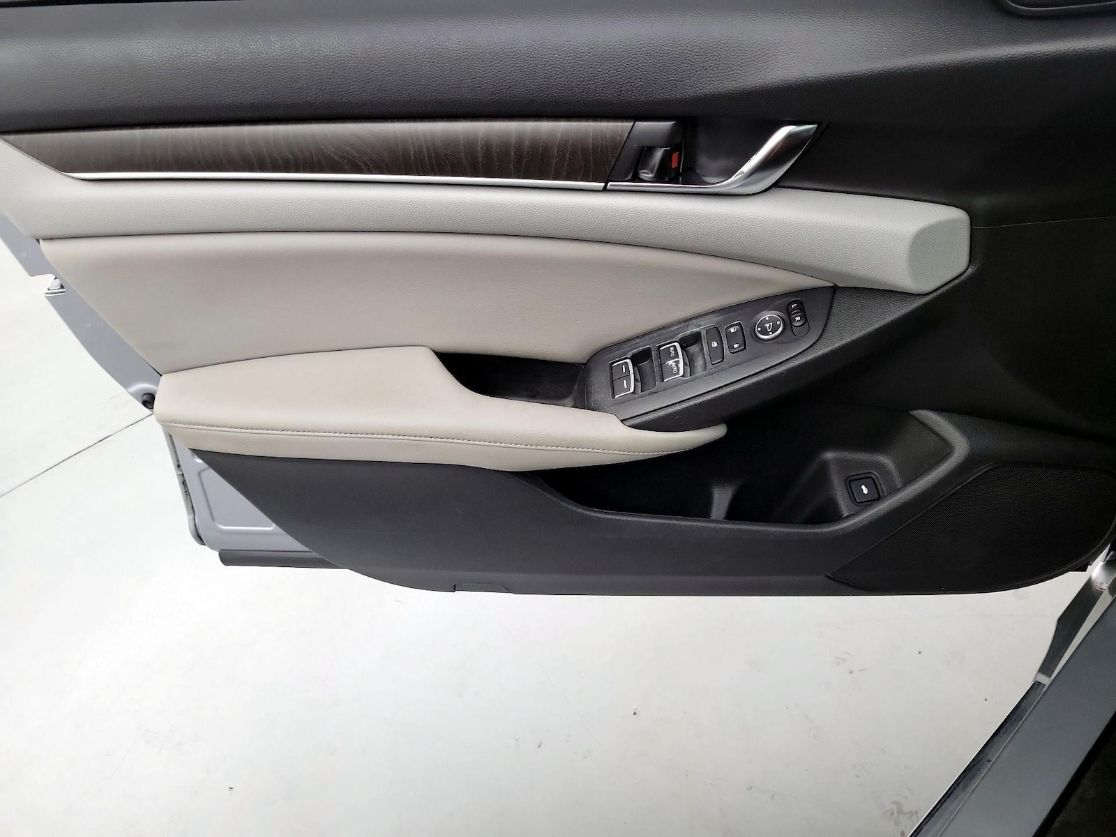 2018 Honda Accord EX - Photo 13