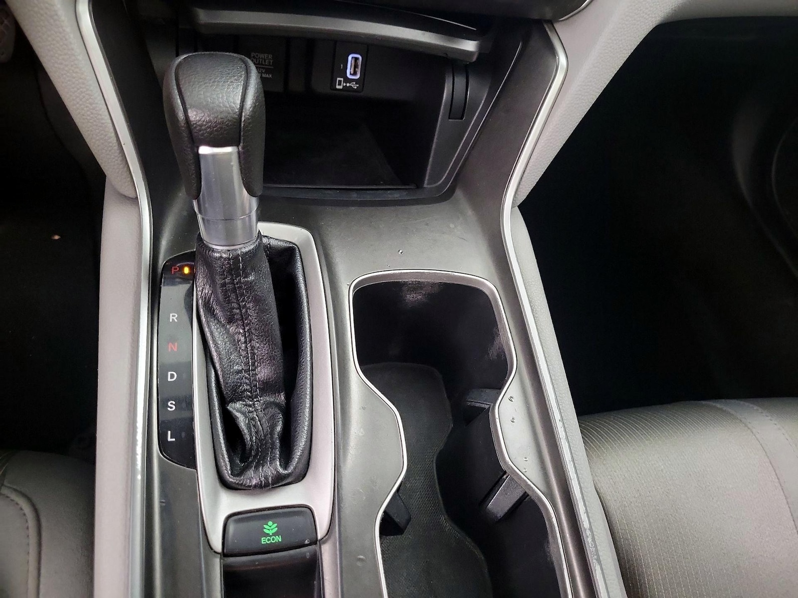 2018 Honda Accord EX - Photo 18