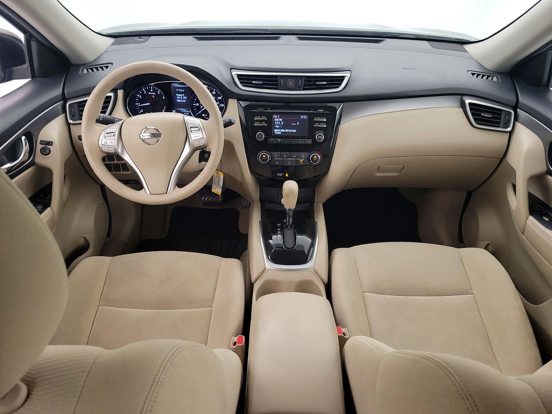 Thumbnail: 2015 Nissan Rogue - 9