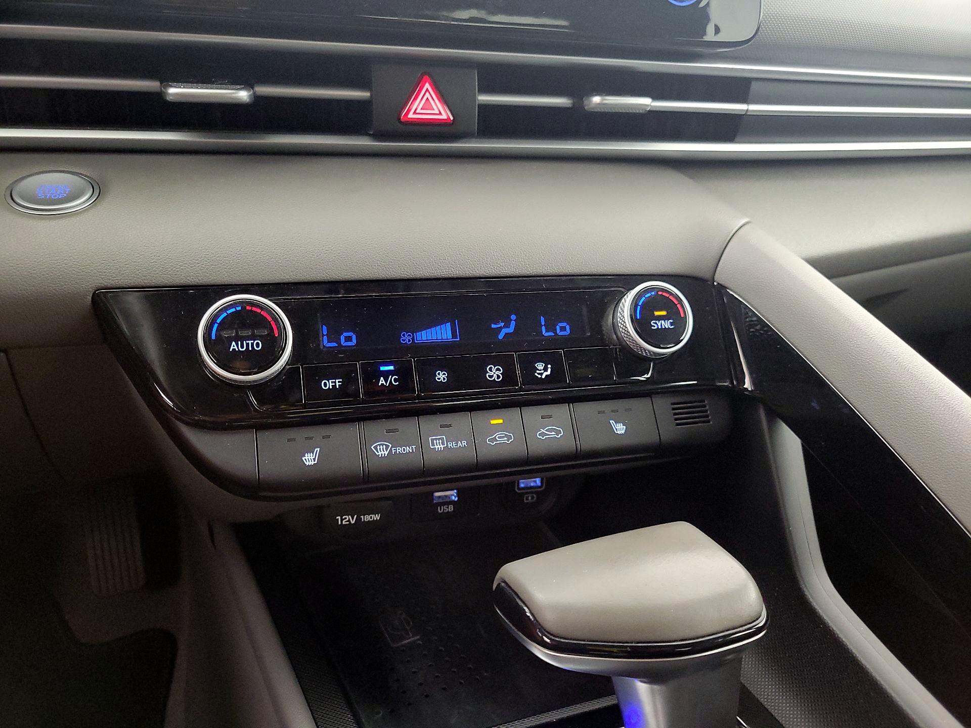 Thumbnail: 2021 Hyundai Elantra - 16