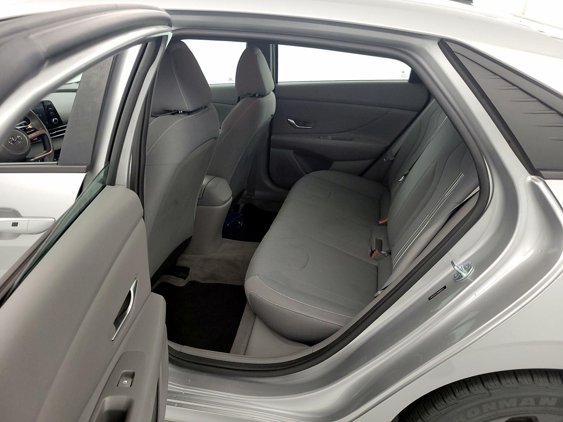 Thumbnail: 2021 Hyundai Elantra - 19
