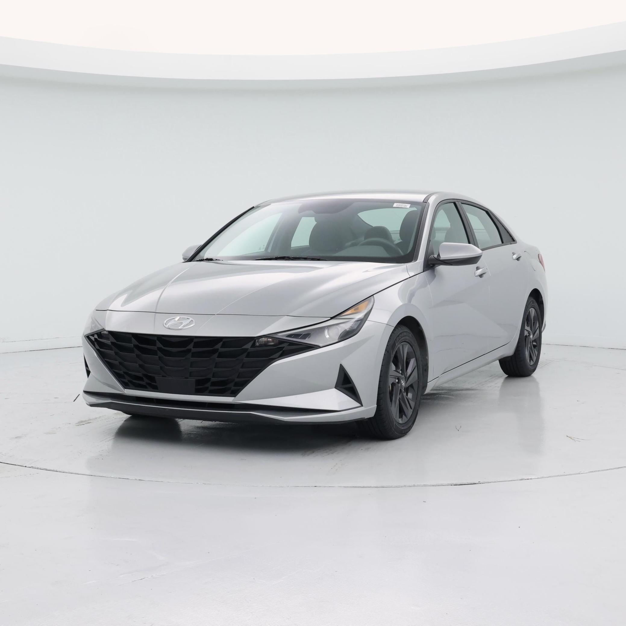 Thumbnail: 2021 Hyundai Elantra - 4