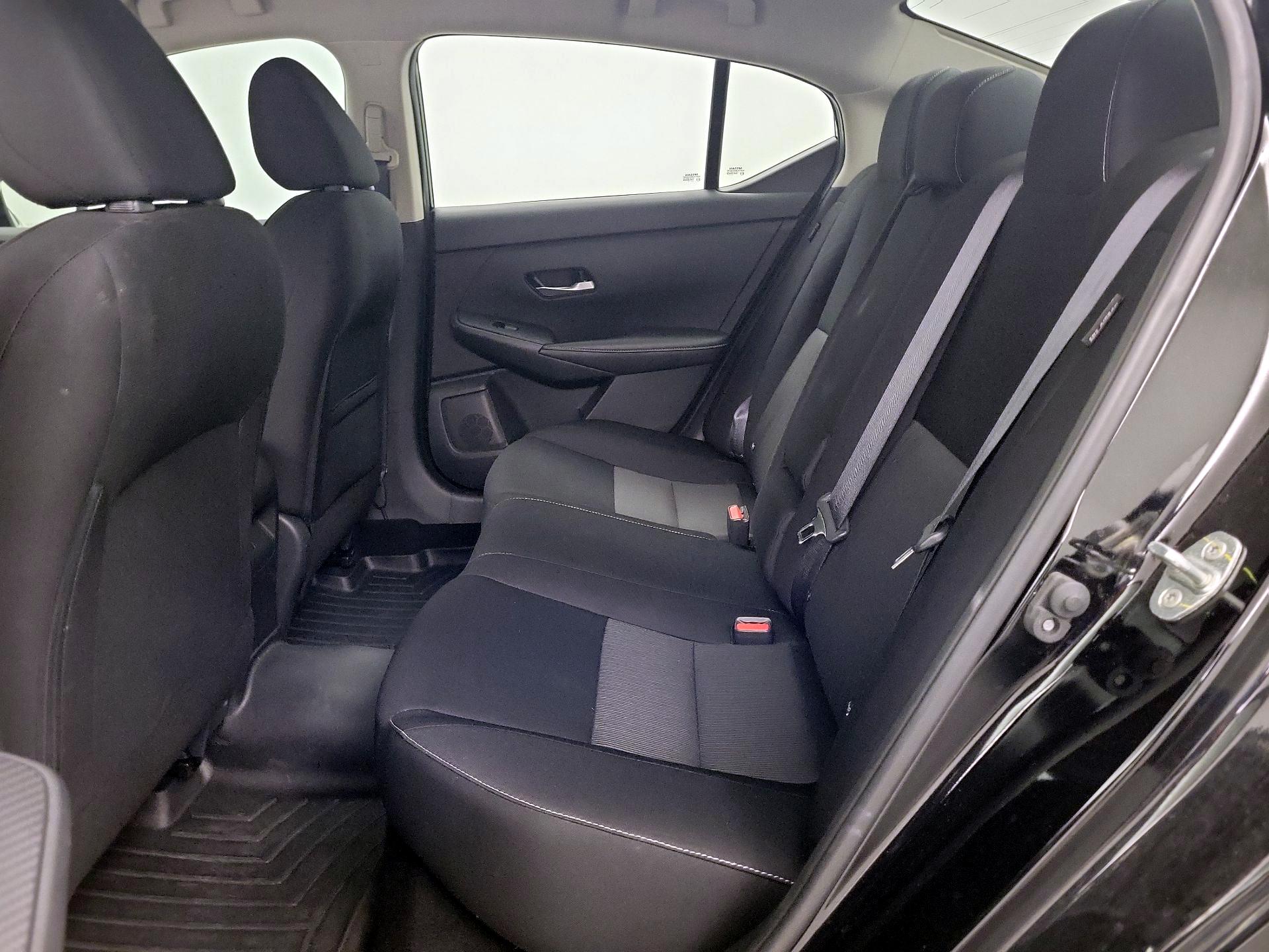 Thumbnail: 2021 Nissan Sentra - 19