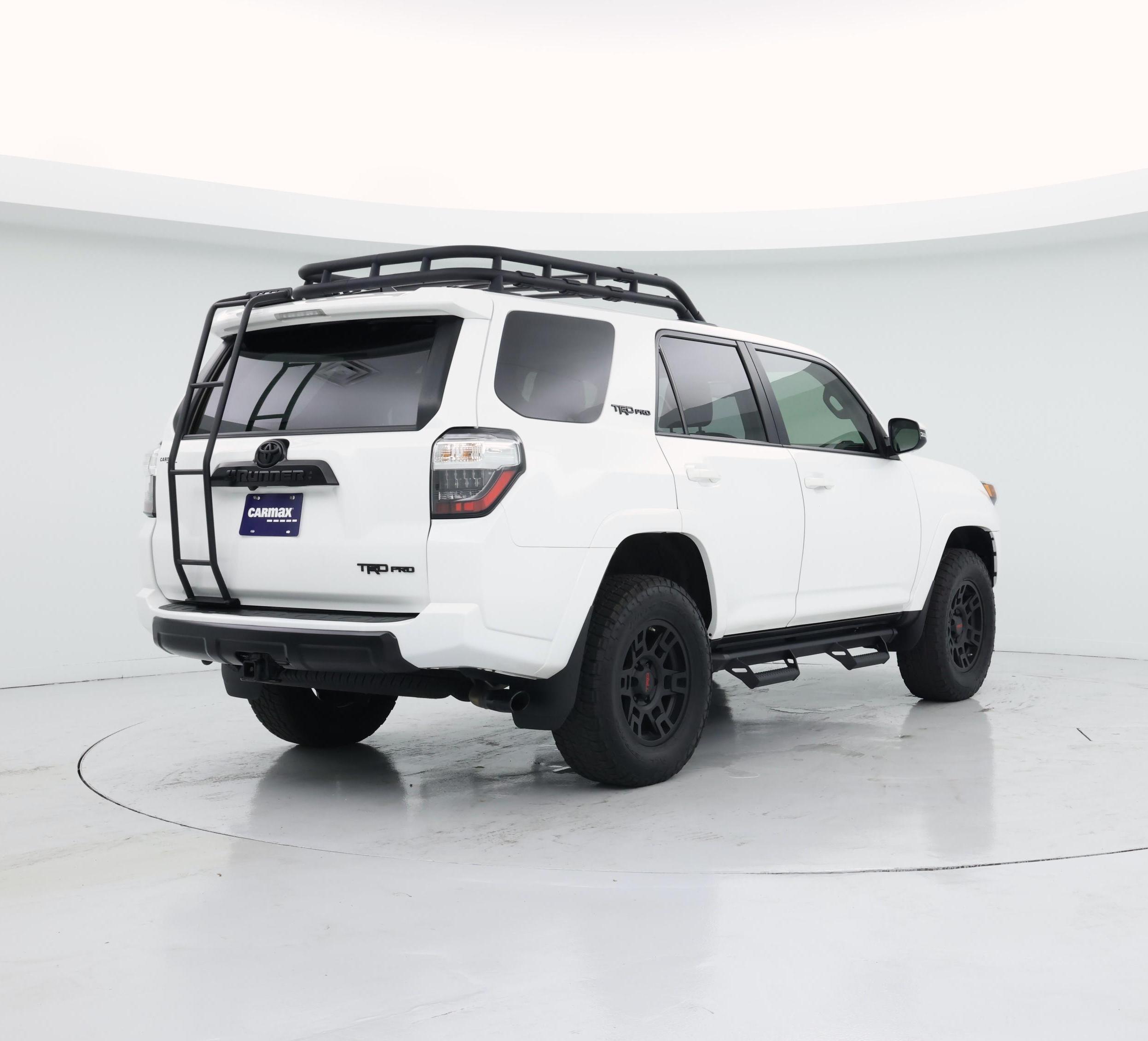 Thumbnail: 2023 Toyota 4Runner - 8