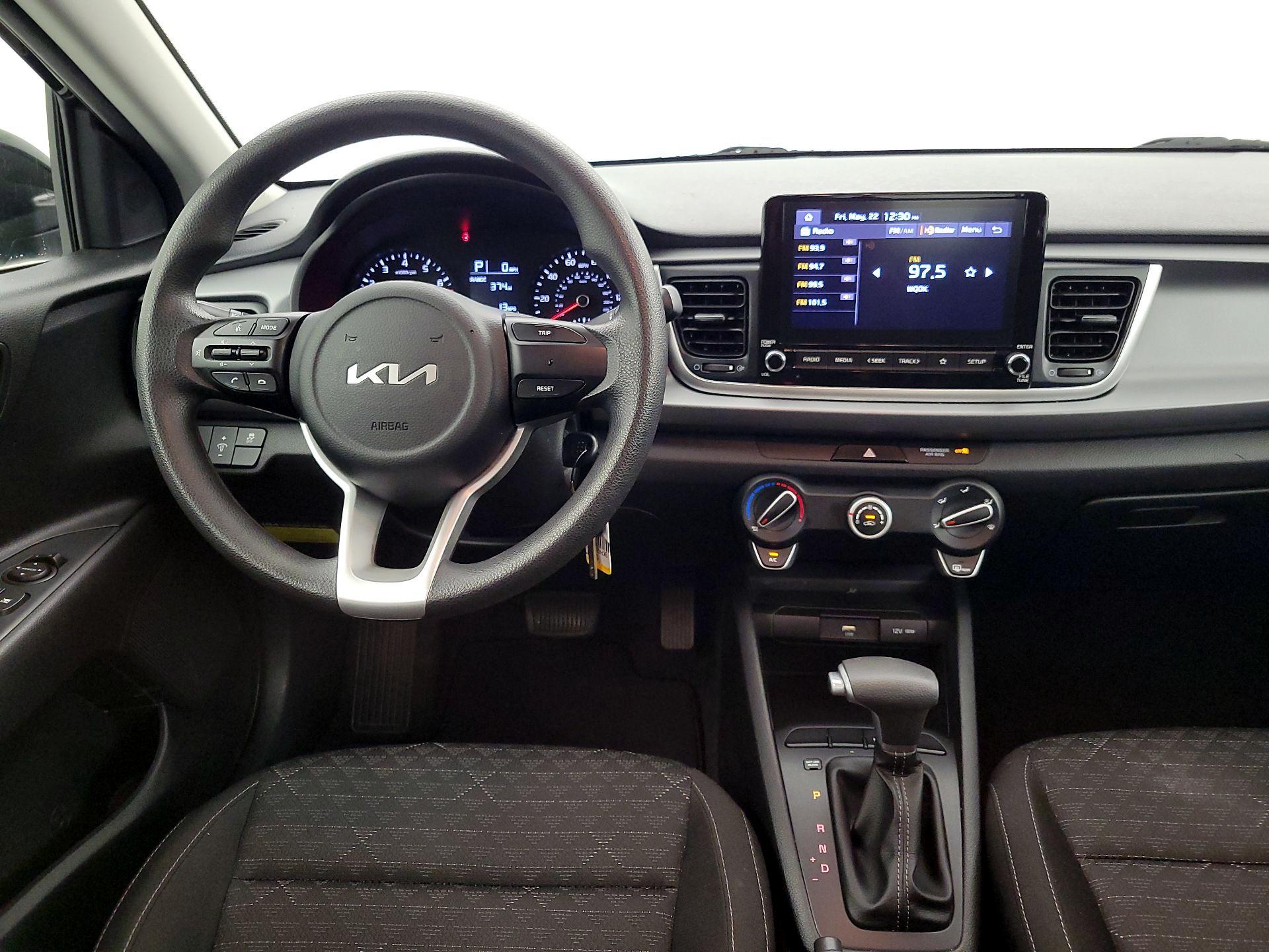 Thumbnail: 2023 Kia Rio - 10
