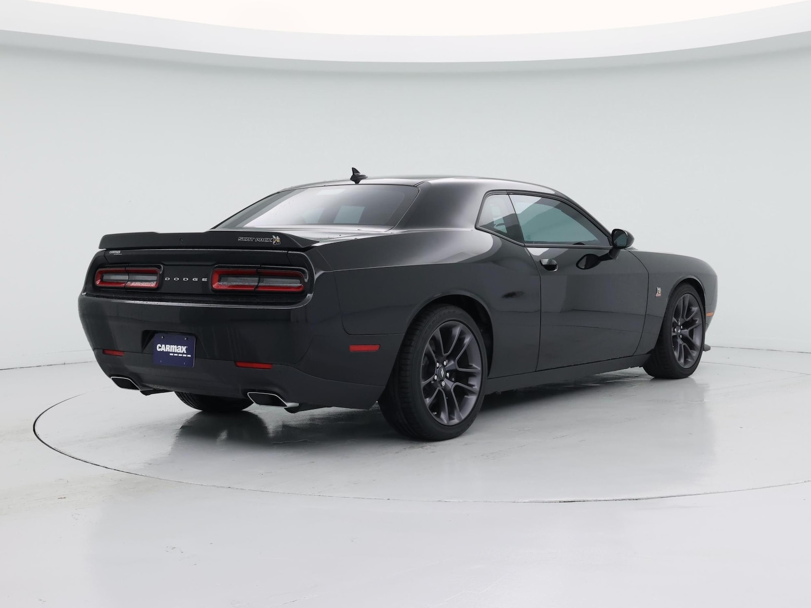 2023 Dodge Challenger R/T - Photo 9