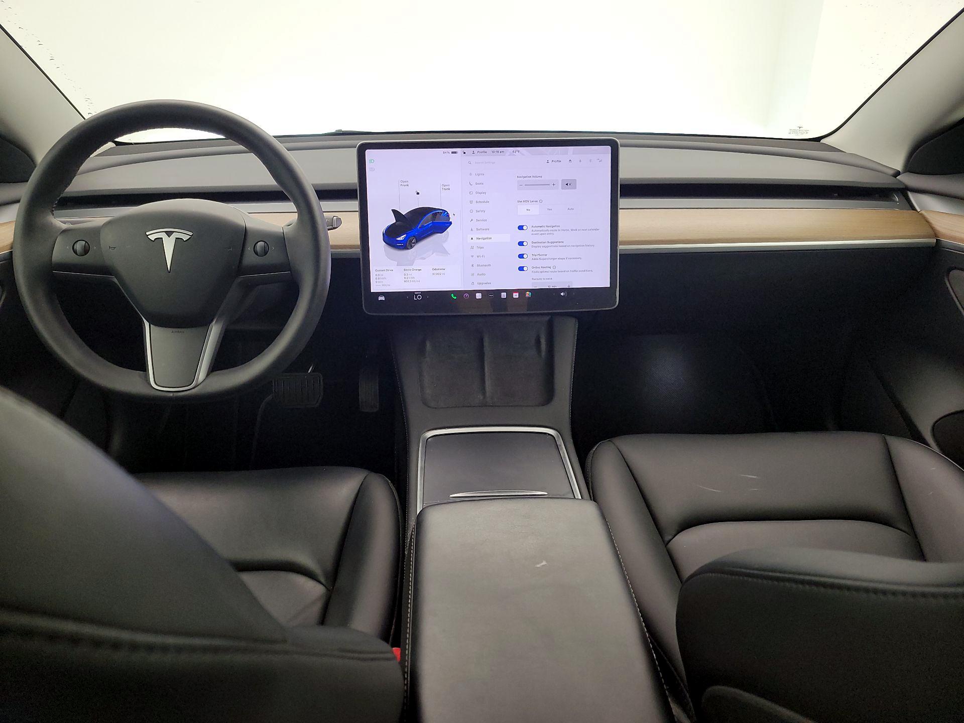 Thumbnail: 2023 Tesla Model 3 - 9
