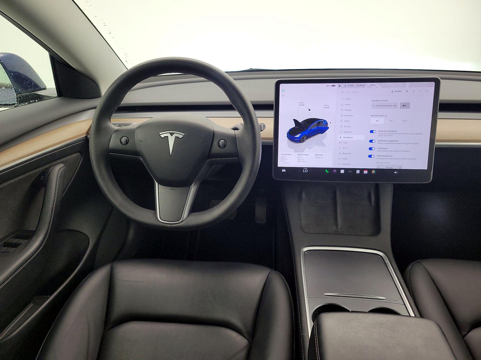 Thumbnail: 2023 Tesla Model 3 - 10