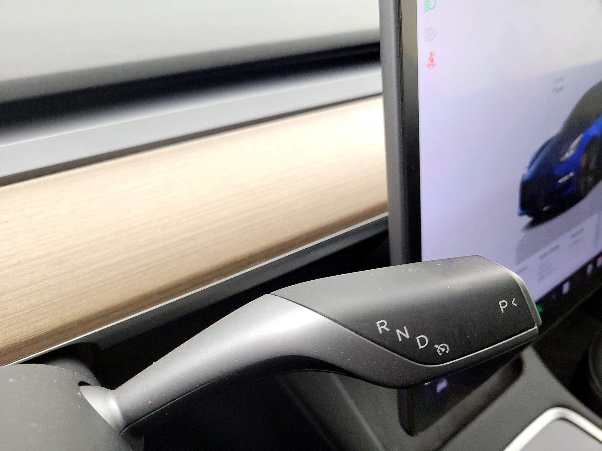 Thumbnail: 2023 Tesla Model 3 - 17