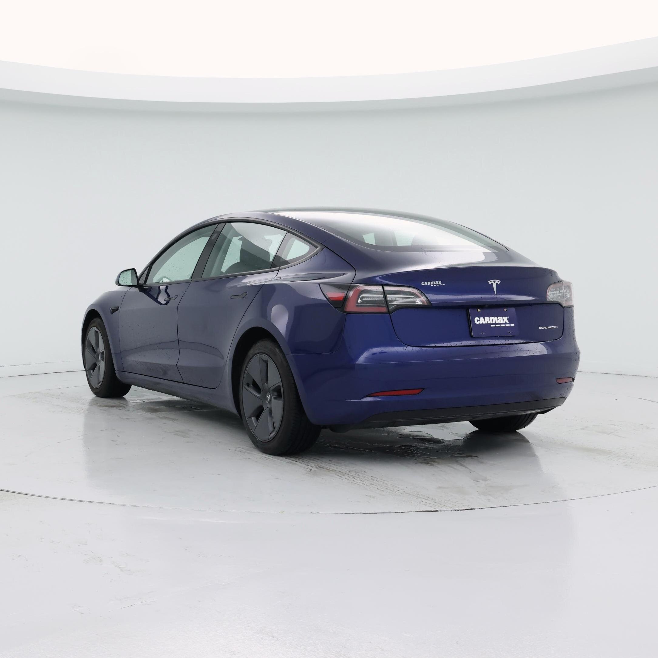 Thumbnail: 2023 Tesla Model 3 - 2