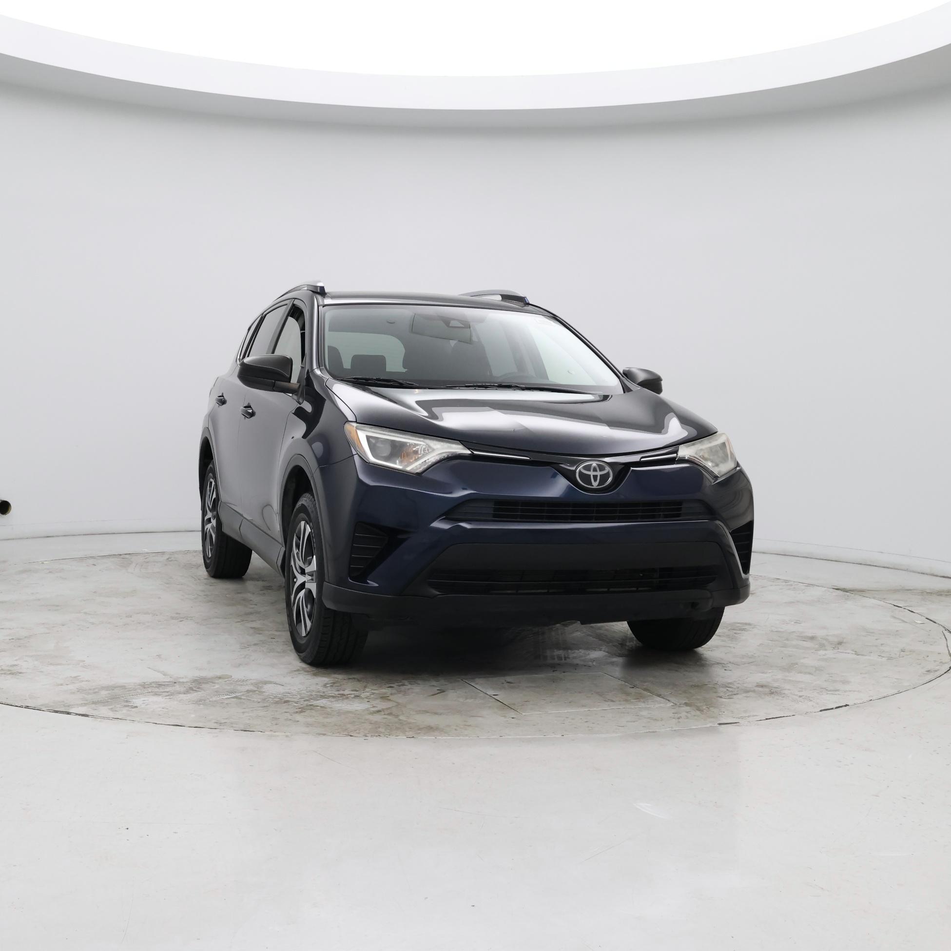Thumbnail: 2017 Toyota RAV4 - 5