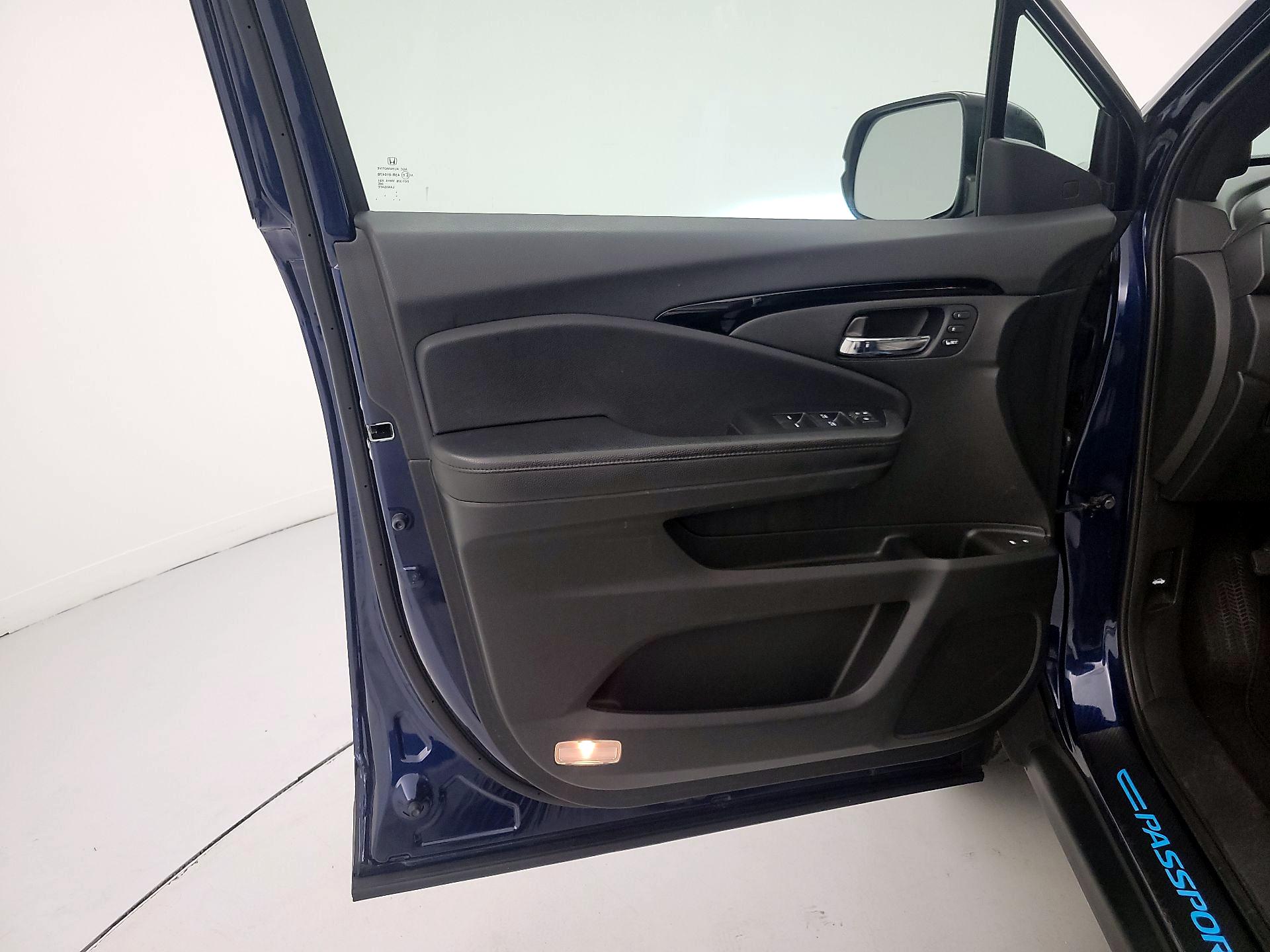 Thumbnail: 2021 Honda Passport - 12