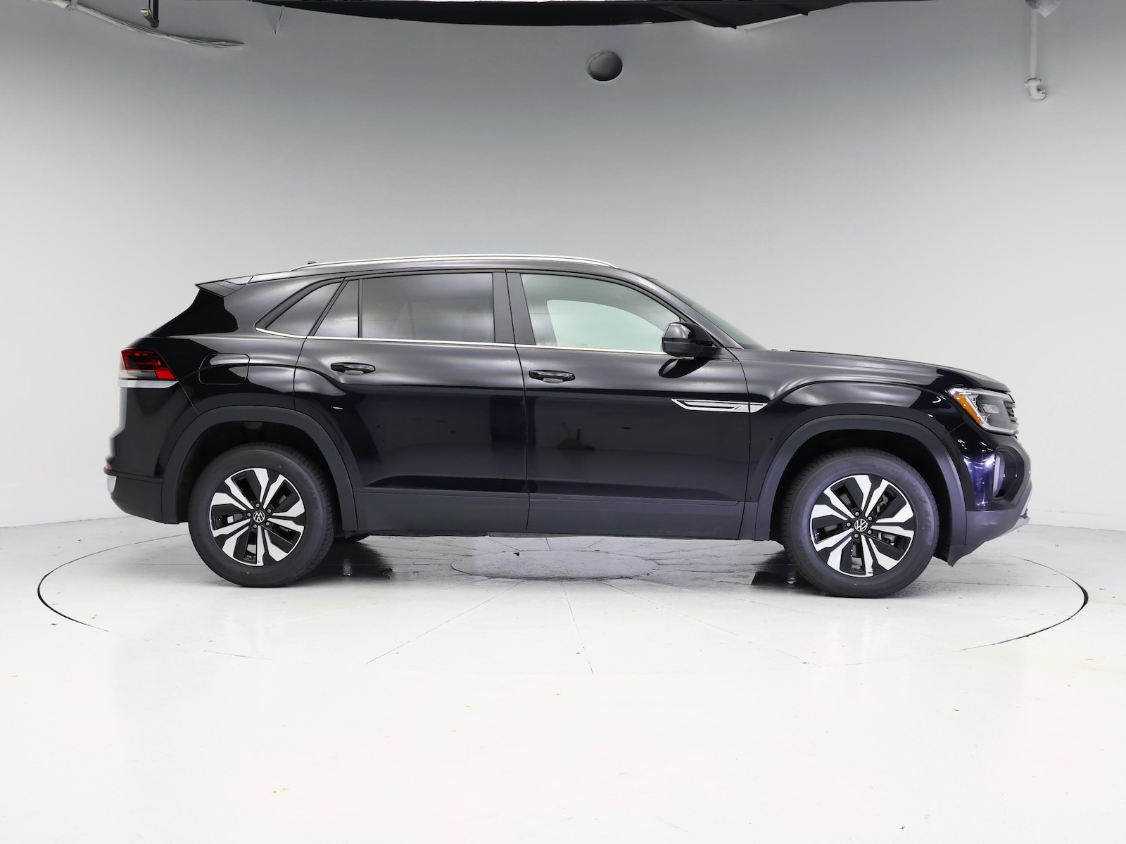 2024 Volkswagen Atlas Cross Sport SE - Photo 8