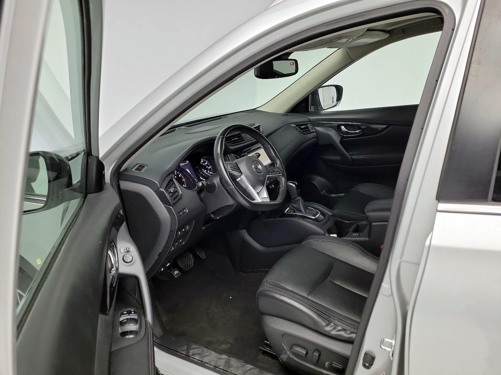 2017 Nissan Rogue SL - Photo 12