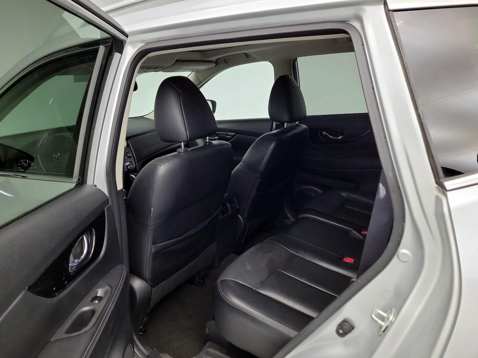 2017 Nissan Rogue SL - Photo 22