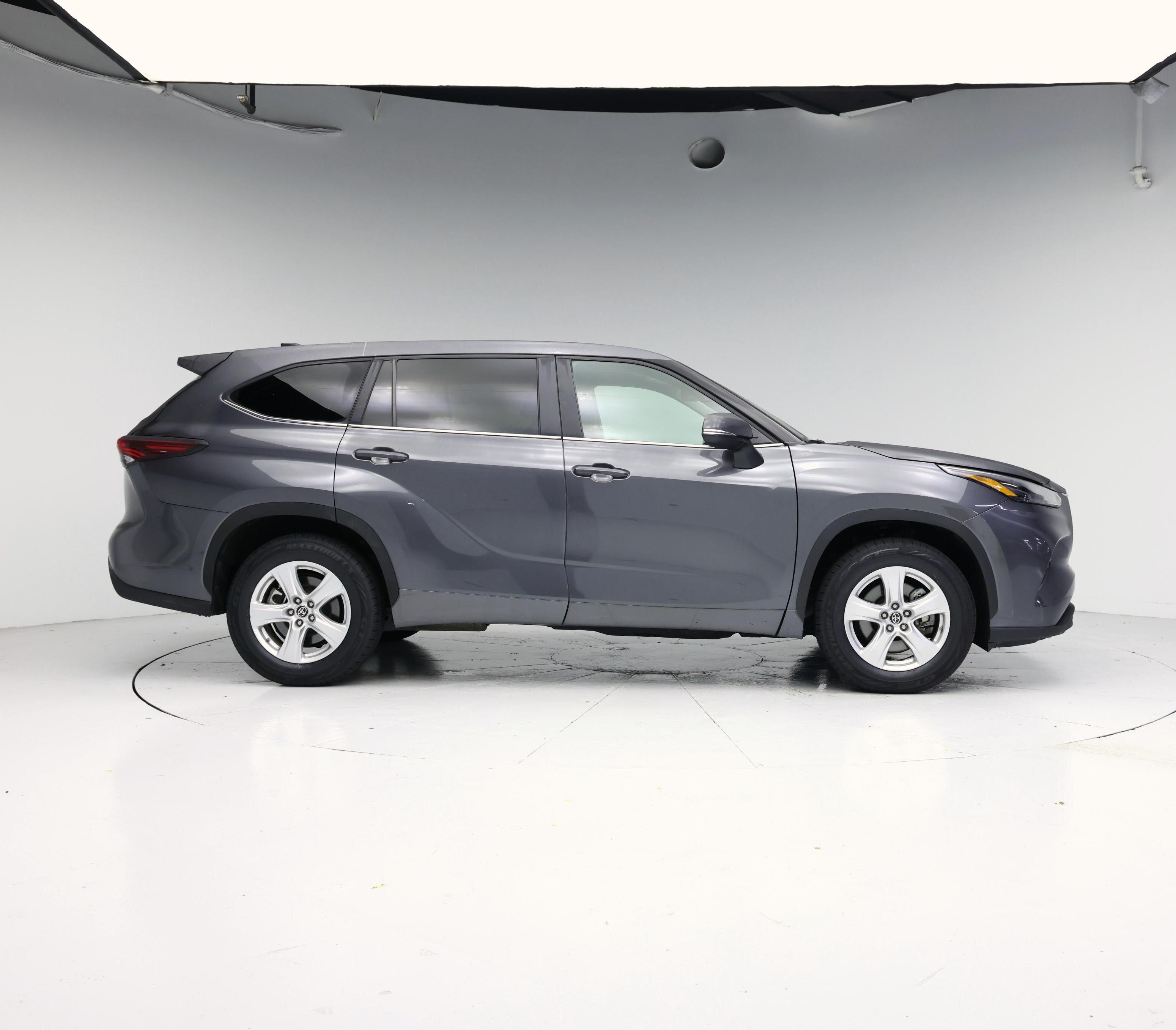 Thumbnail: 2025 Toyota Highlander - 7