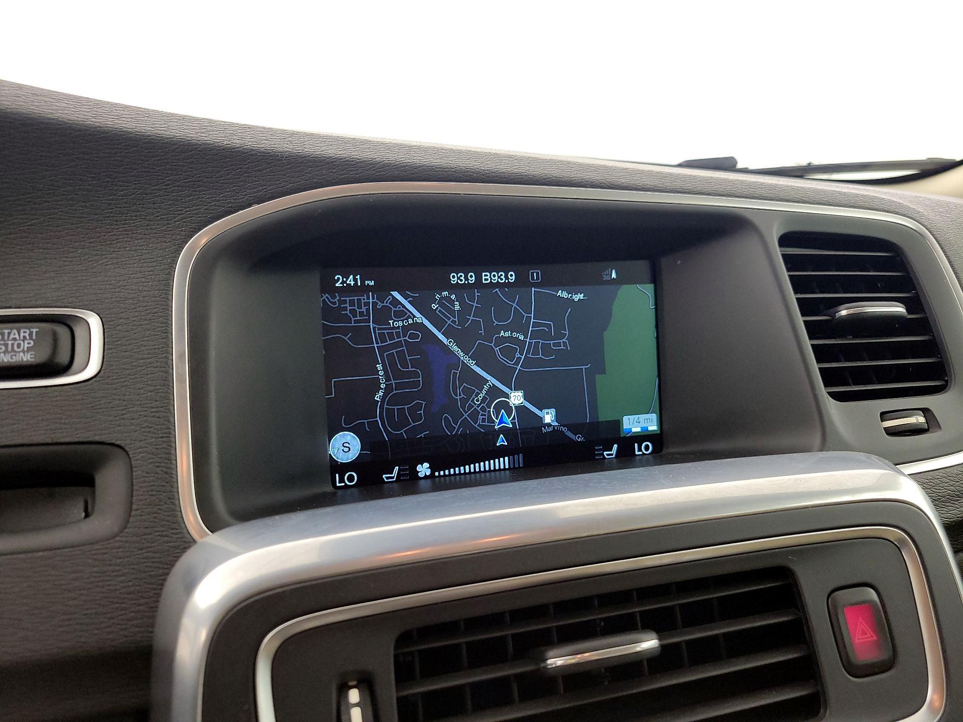 Thumbnail: 2016 Volvo S60 - 14