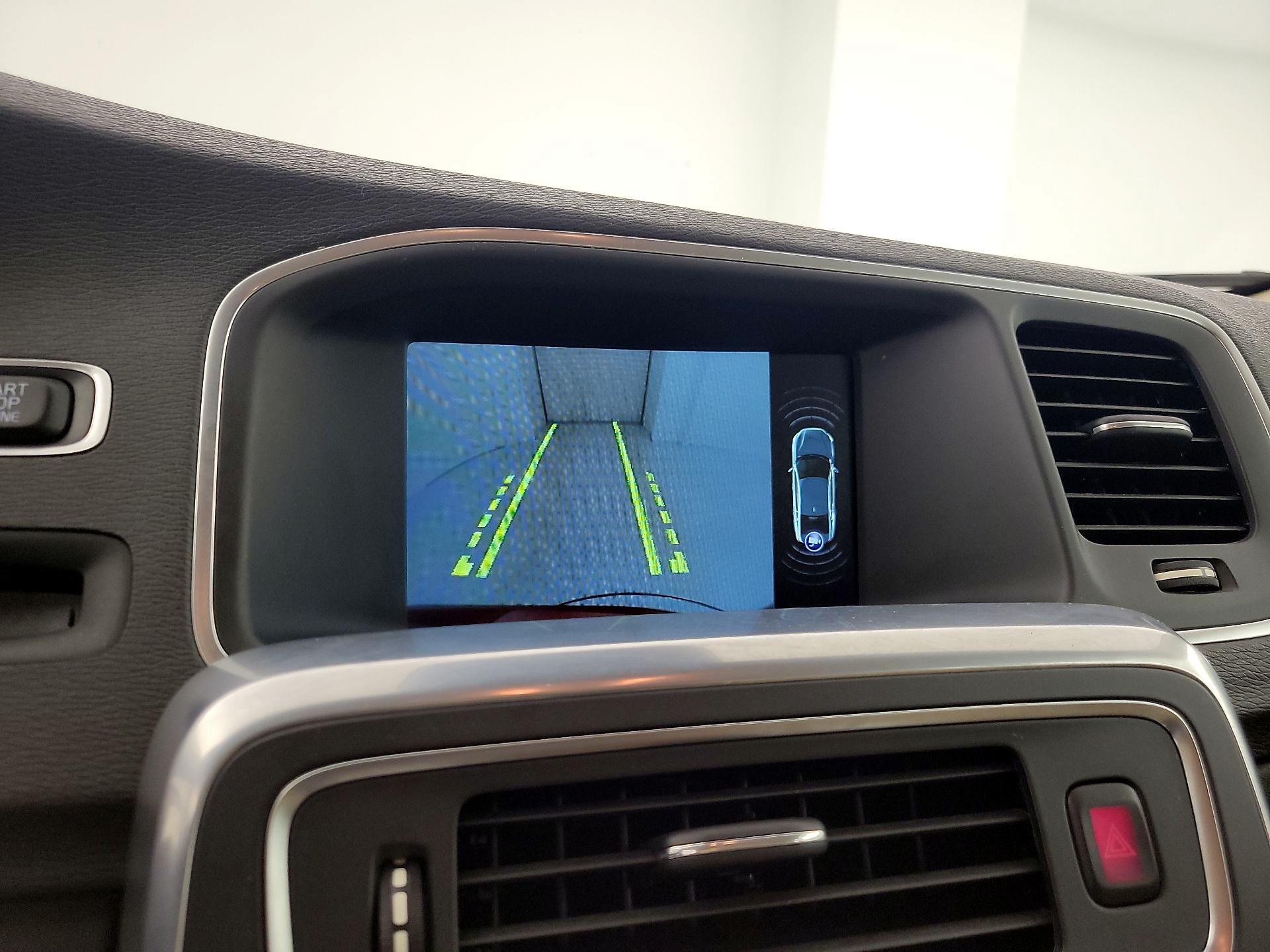 Thumbnail: 2016 Volvo S60 - 15