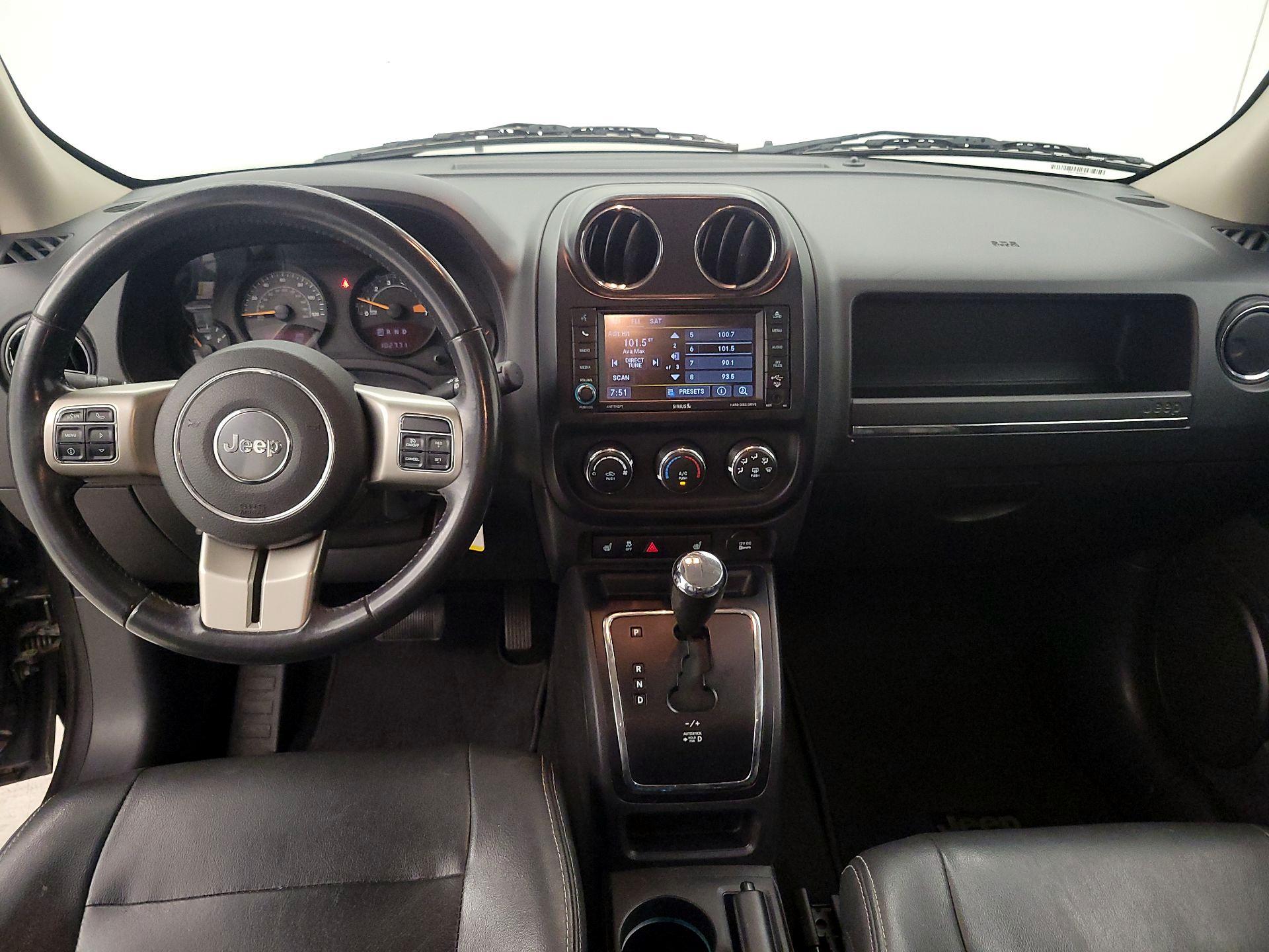 Thumbnail: 2016 Jeep Patriot - 9