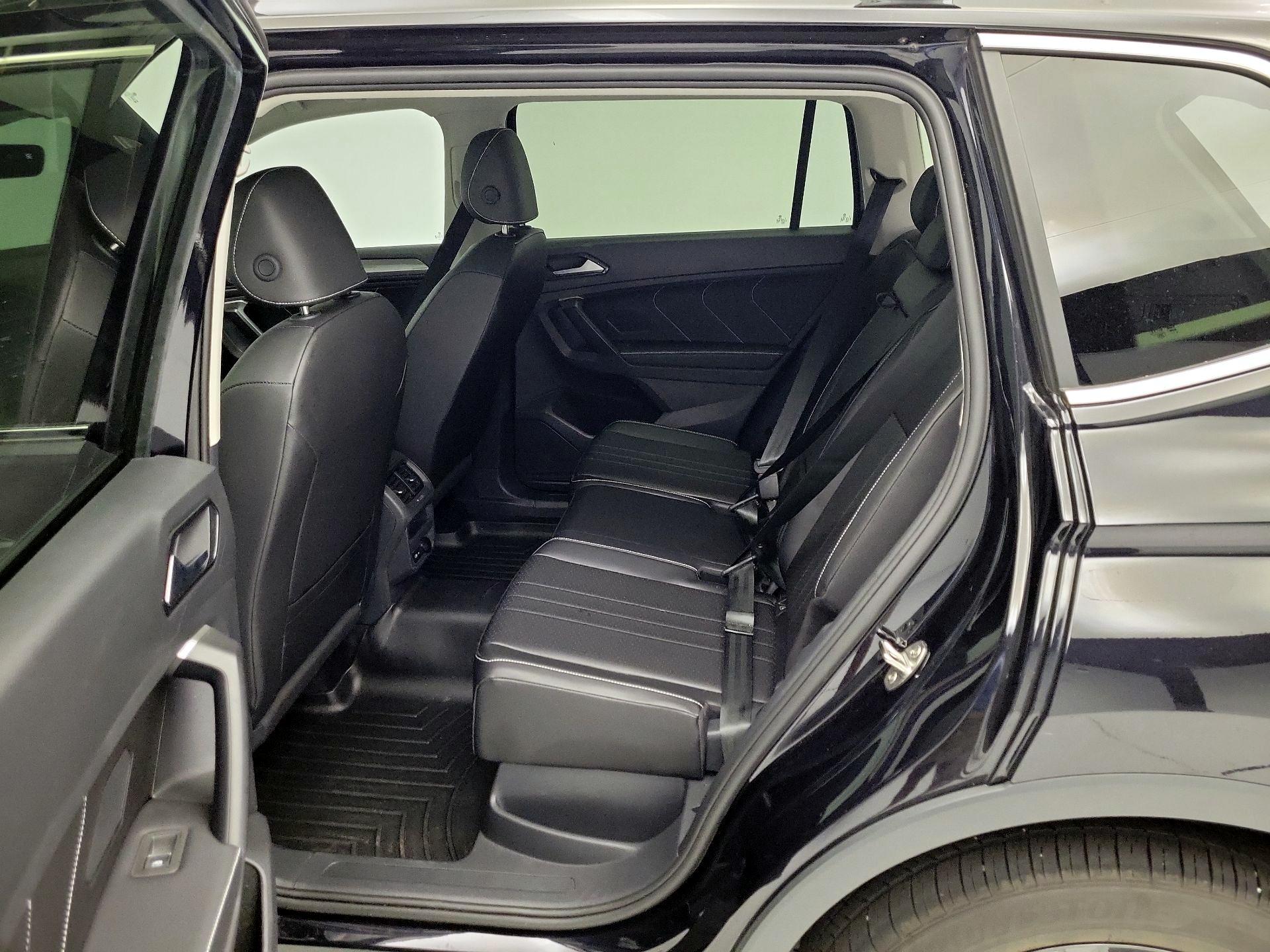 Thumbnail: 2024 Volkswagen Tiguan - 20