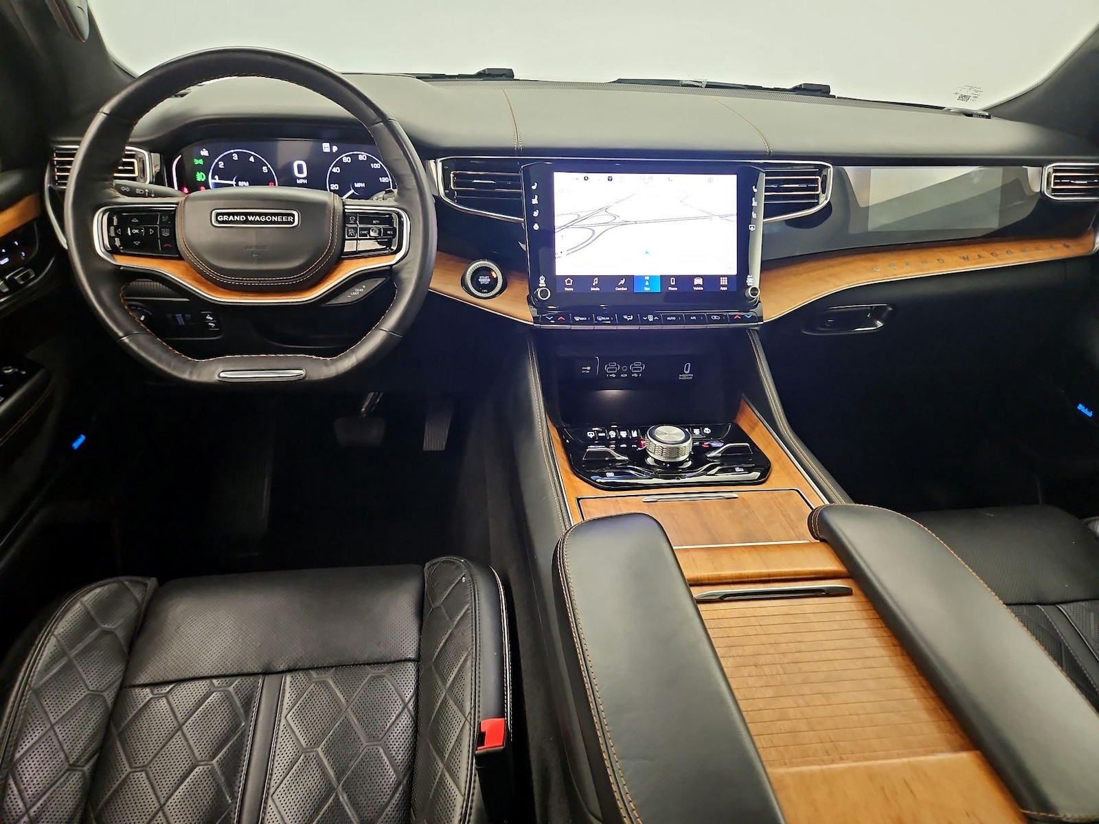 2024 Jeep Grand Wagoneer L Series III - Photo 10