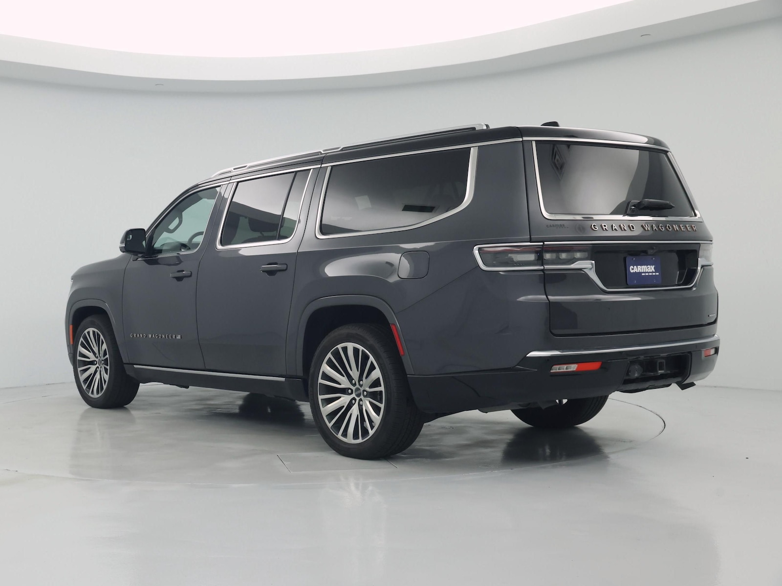 2024 Jeep Grand Wagoneer L Series III - Photo 3